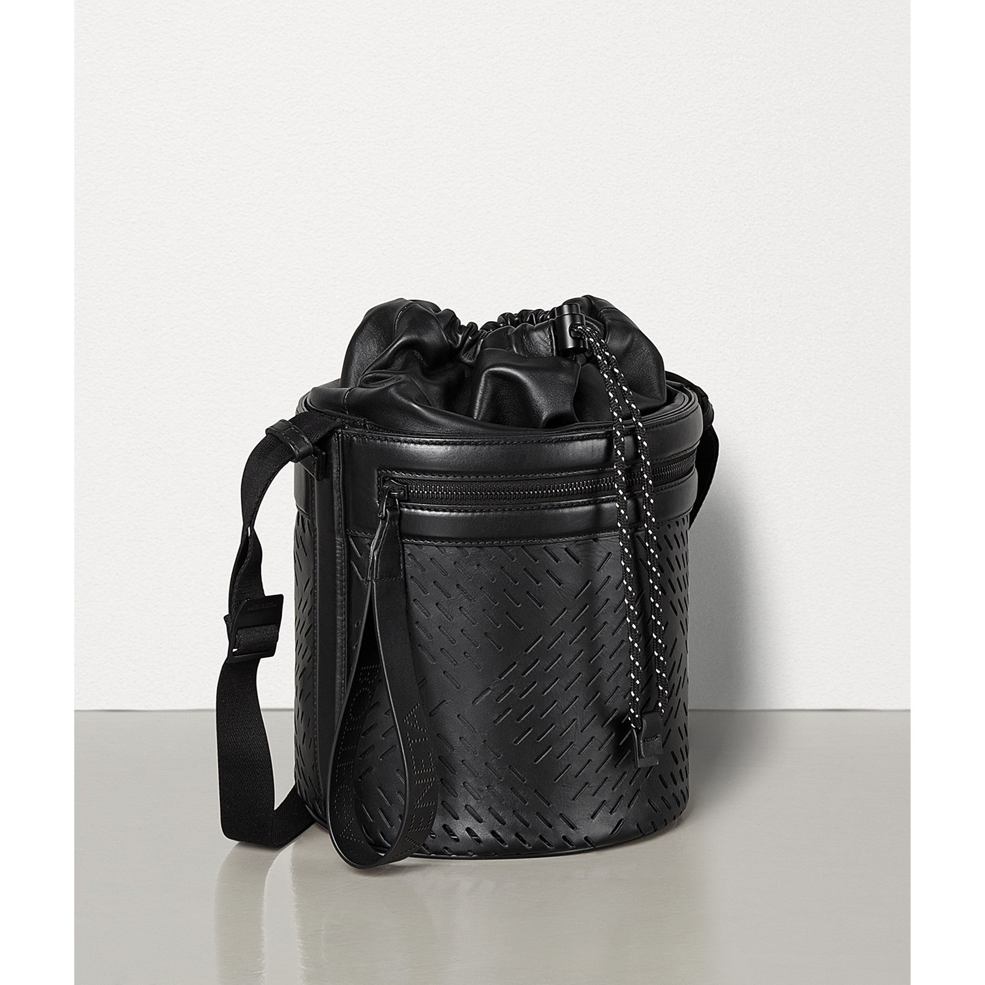 CROSS BODY - BLACK -BLACK/BLACK