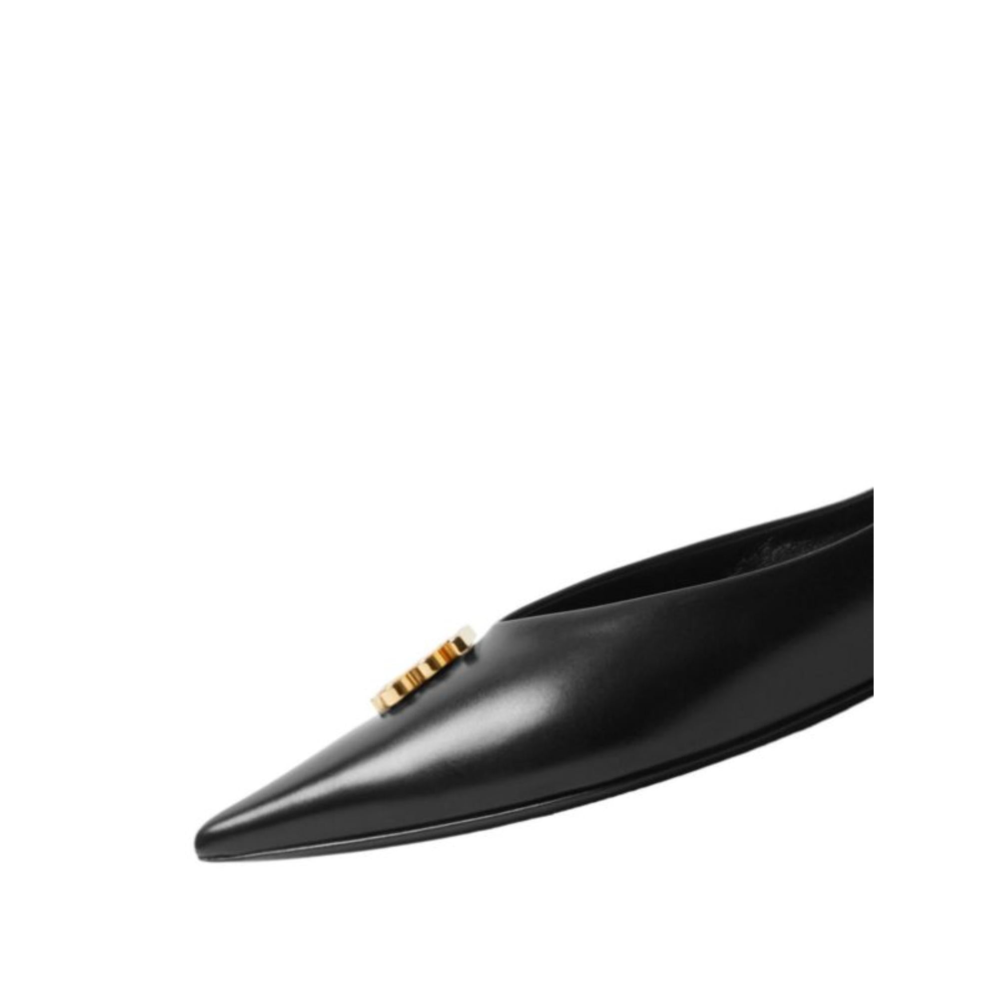 모노그램 모티프 레더 슬링백 포인트 토 발레리나