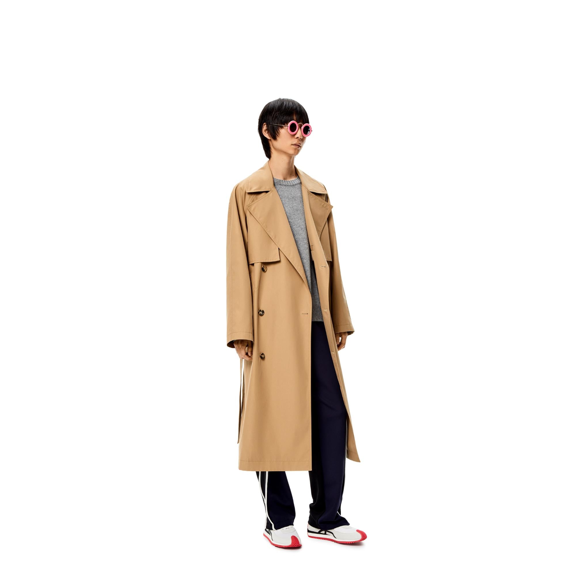 DOUBLE FLAP TRENCH COAT