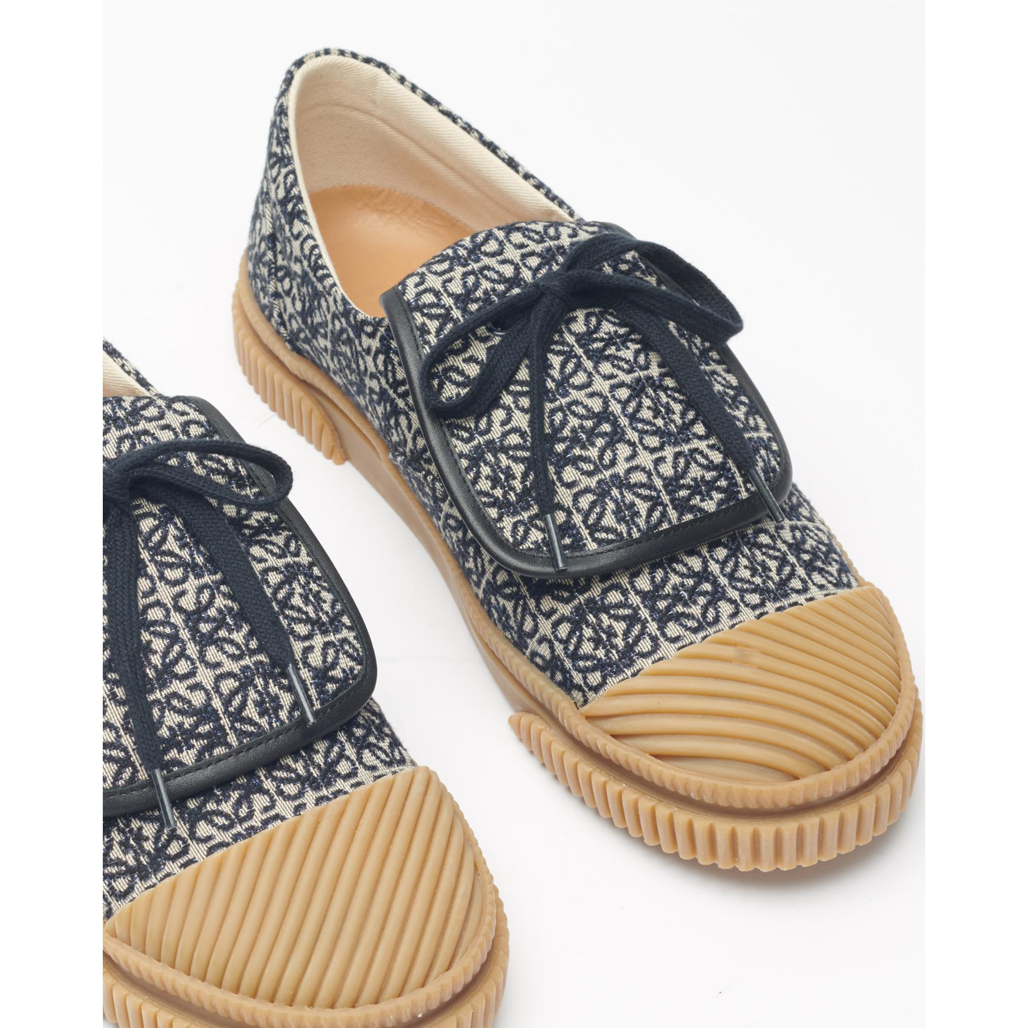 ANAGRAM JACQUARD FLAP SNEAKER