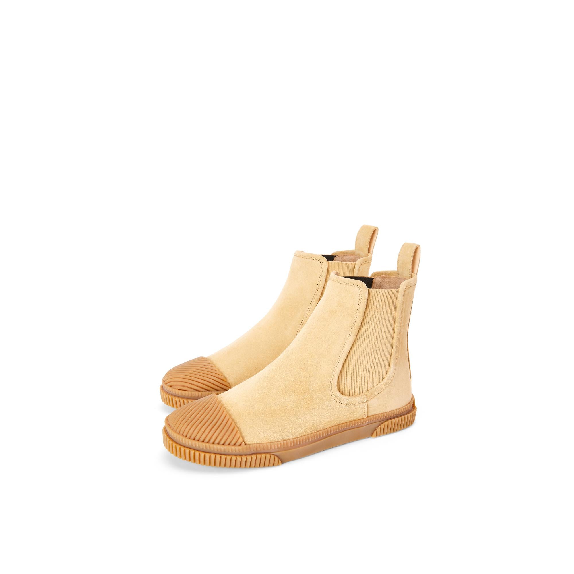 CHELSEA BOOT