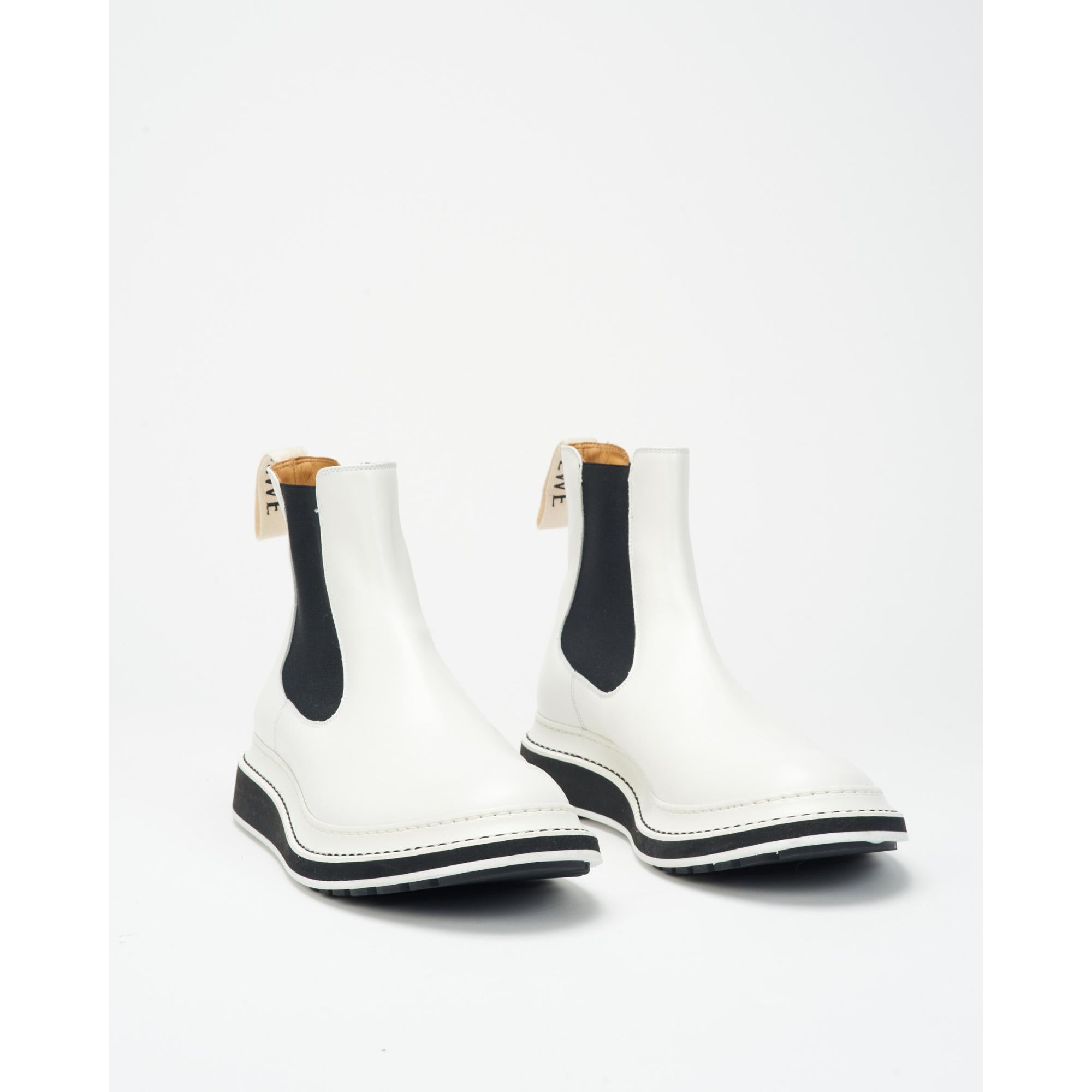 CHELSEA BOOT