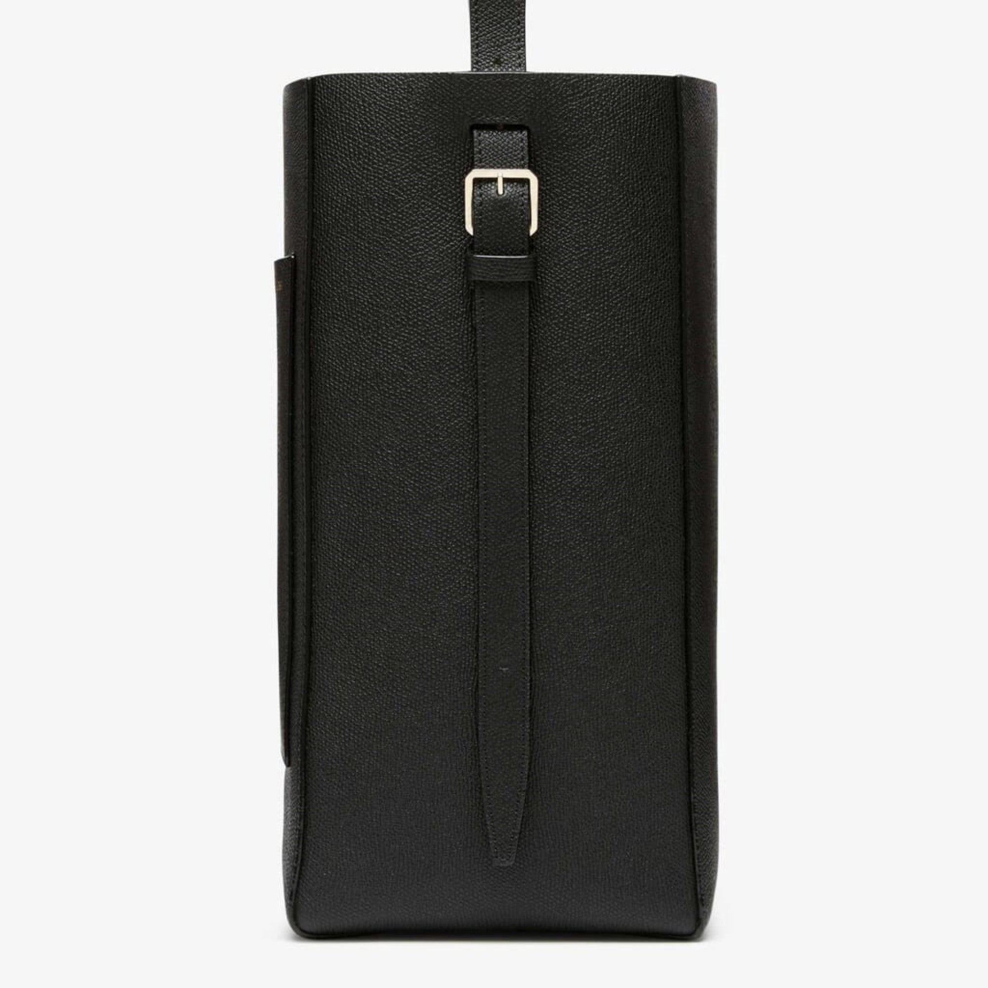 SOFT BUCKET MEDIUM BAG-BLACK