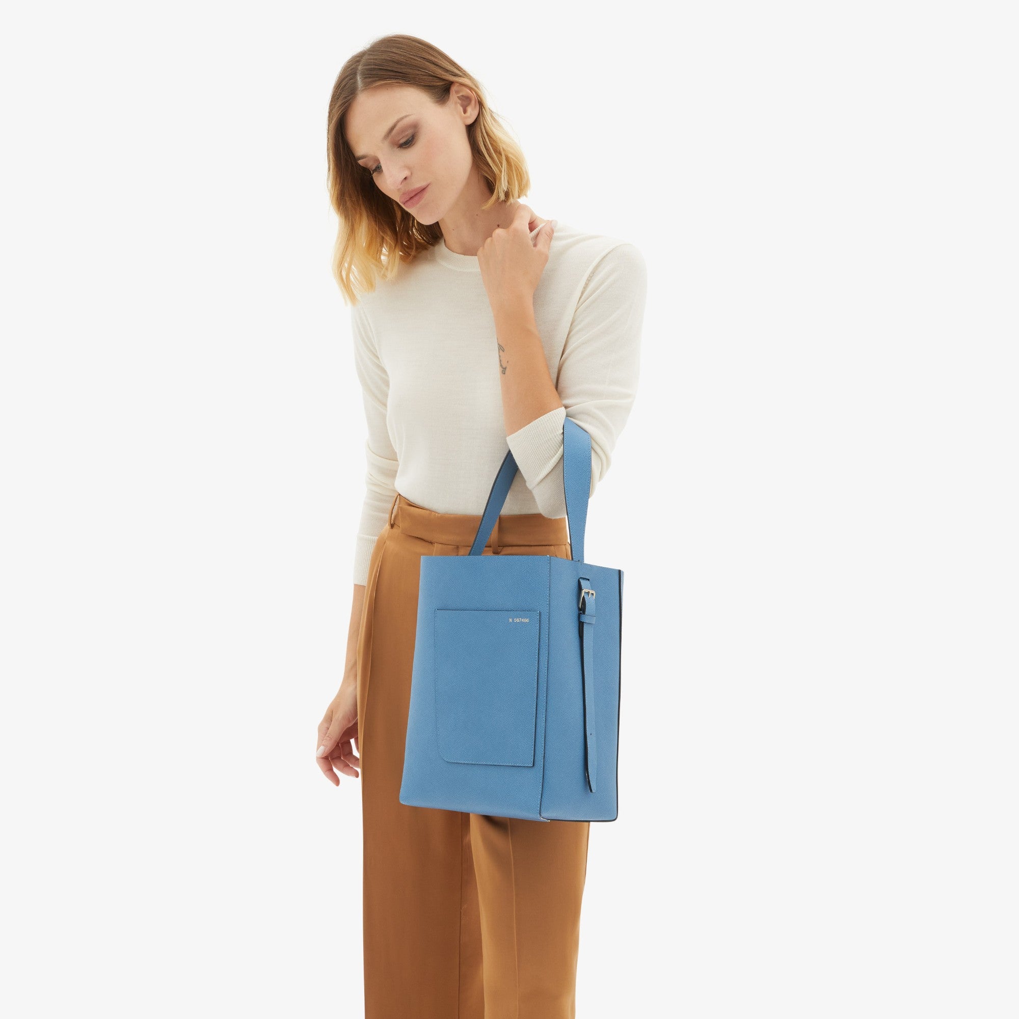 SOFT BUCKET MEDIUM BAG-NEBULA BLUE