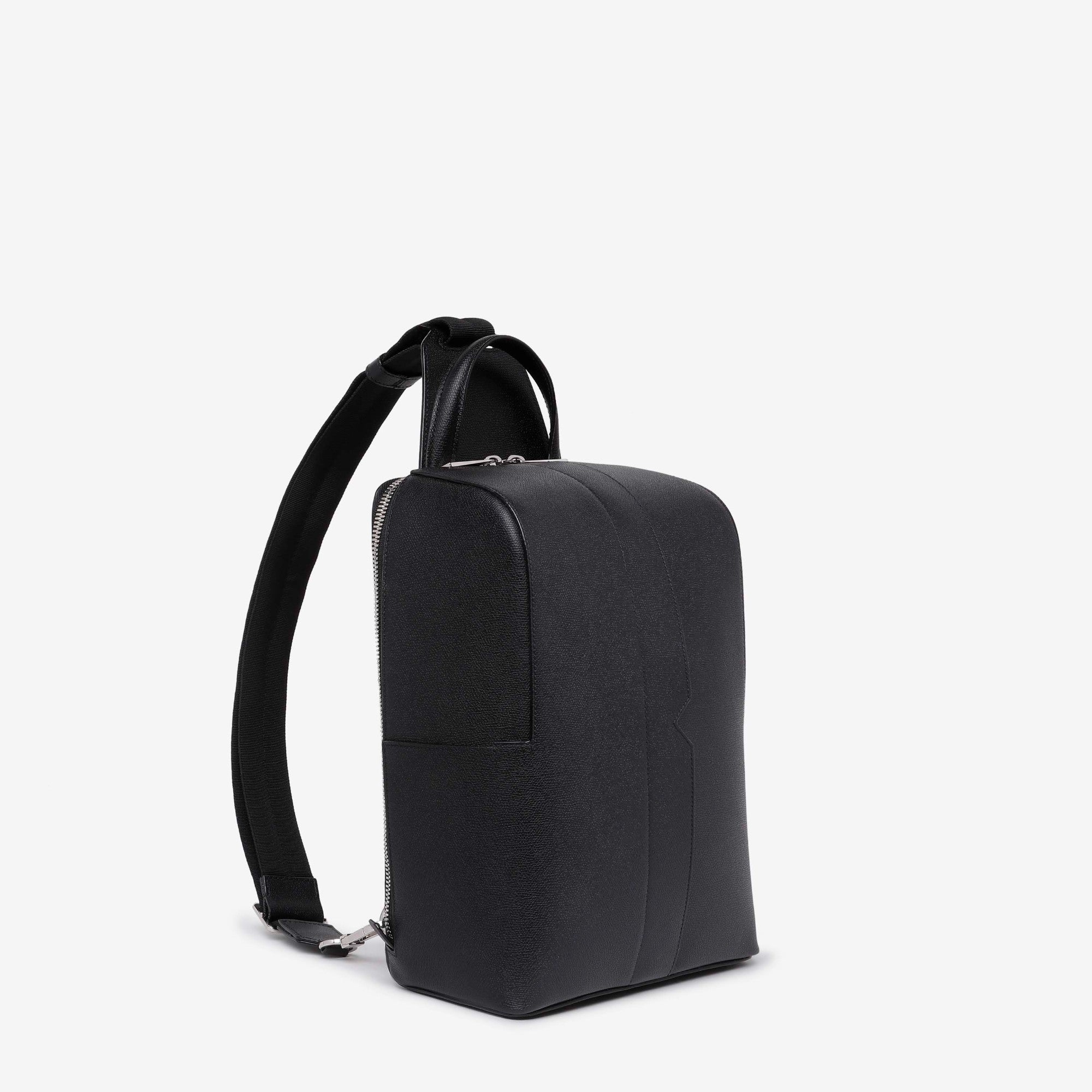 V-LINE ONE SHOULDER BACKPACK-BLACK
