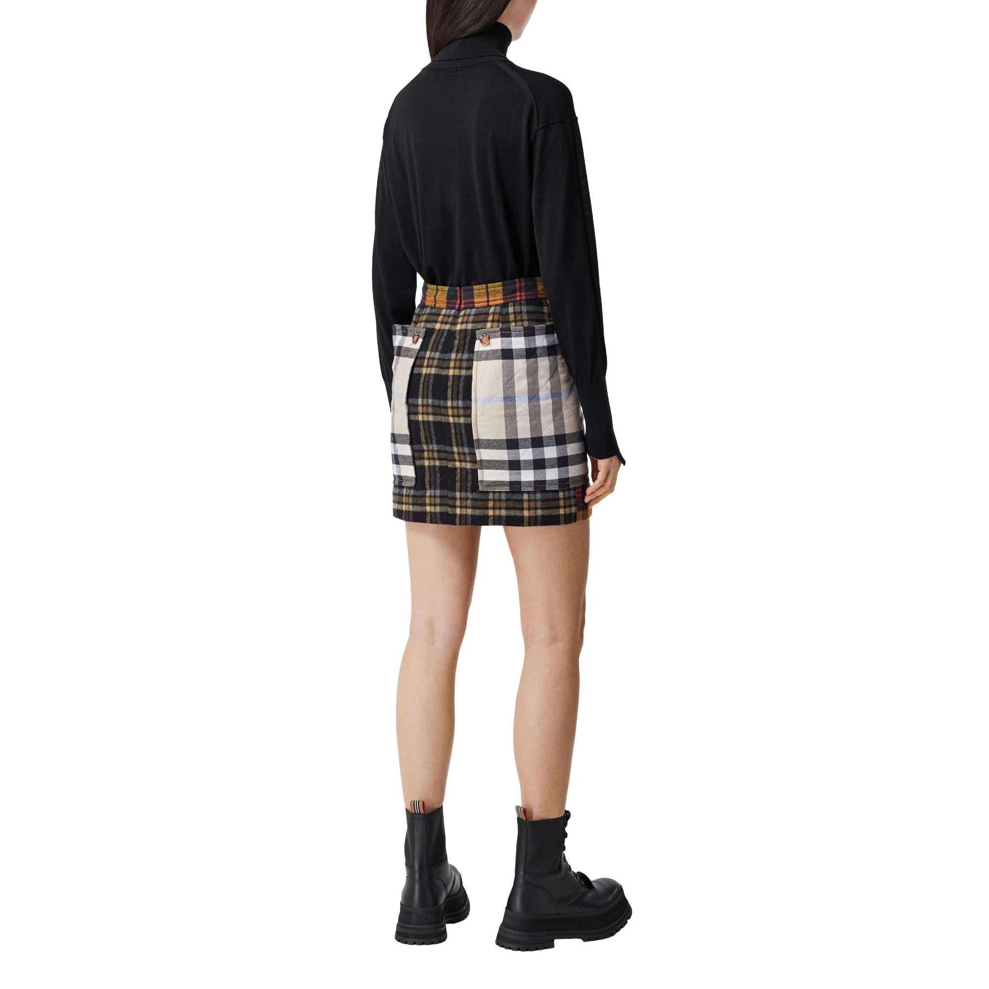 로고 테이프 울 실크 롤넥 스웨터