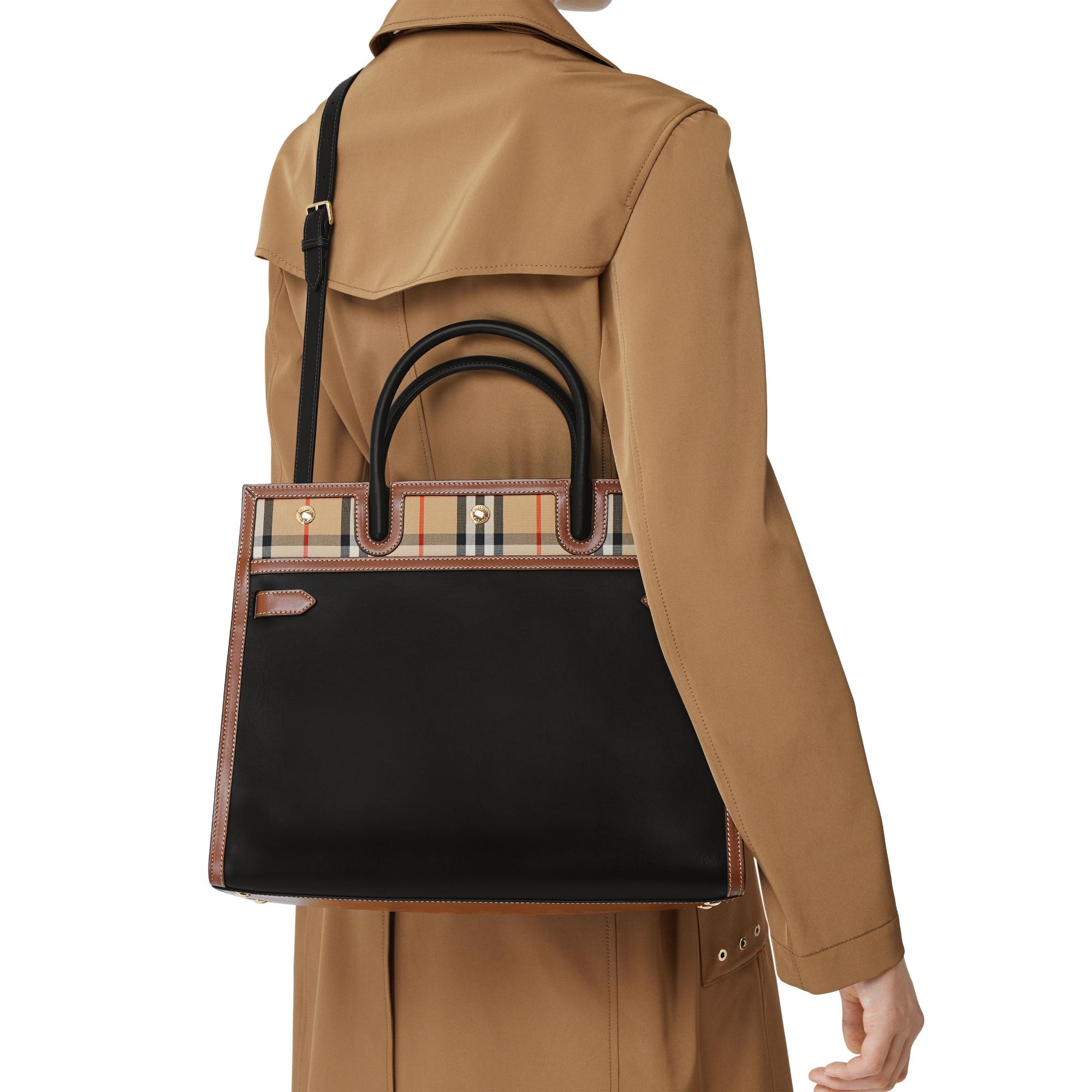 레더 빈티지 체크 투 핸들 미디엄 타이틀 백