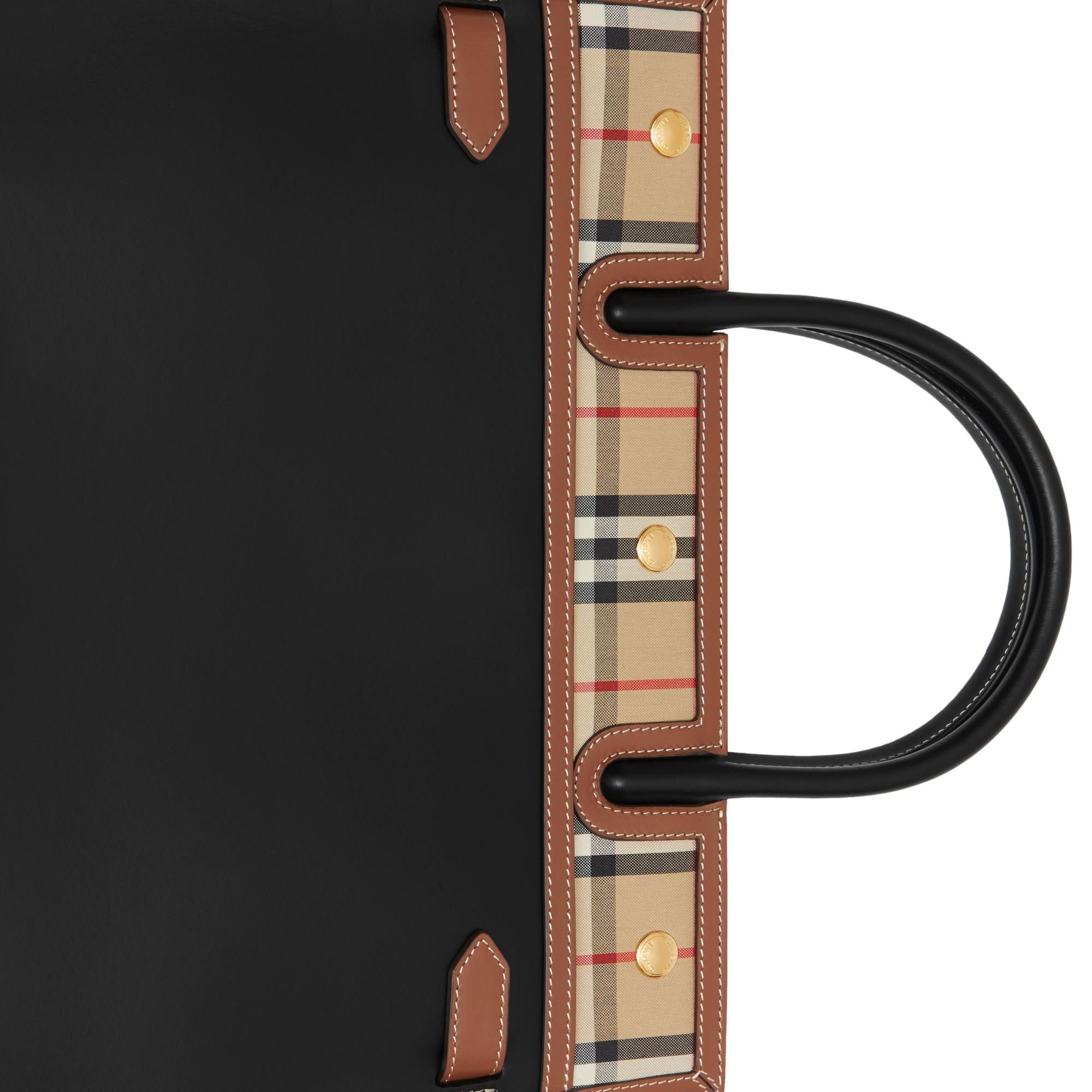 레더 빈티지 체크 스몰 투 핸들 타이틀 백