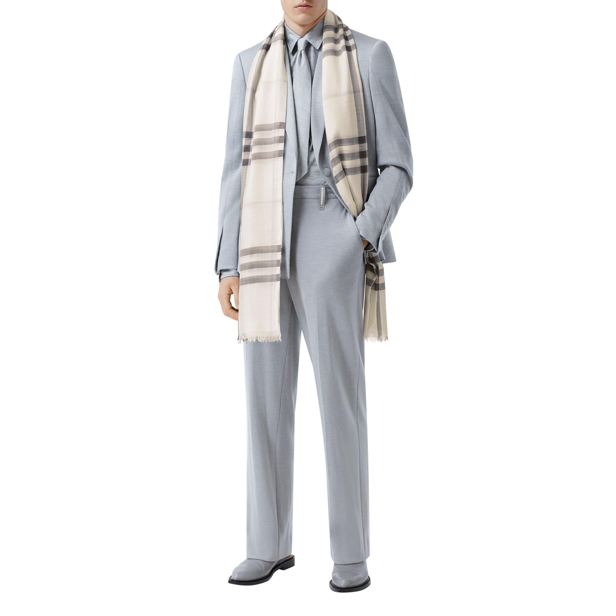 라이트 체크 울 실크 스카프