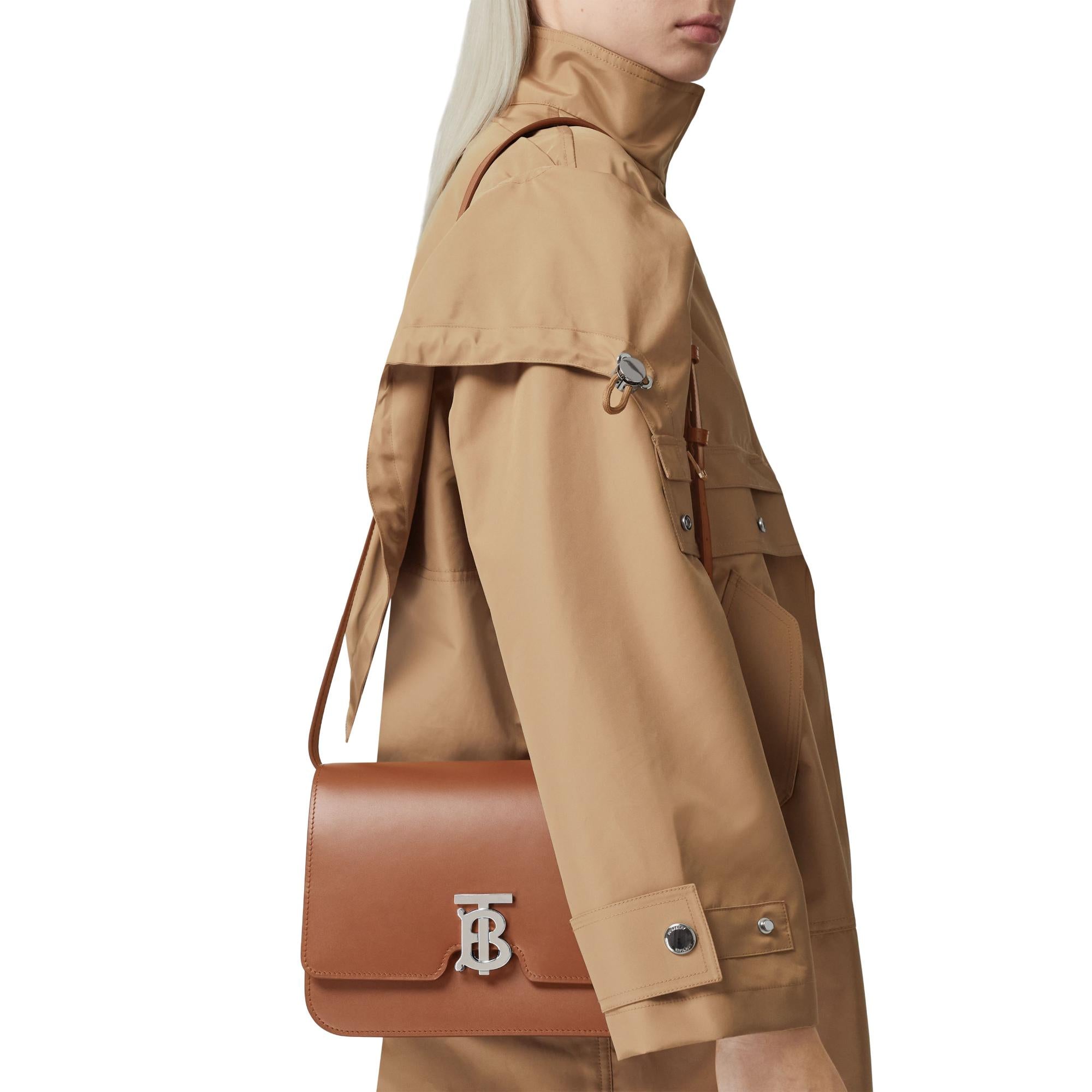 레더 미디엄 TB 백