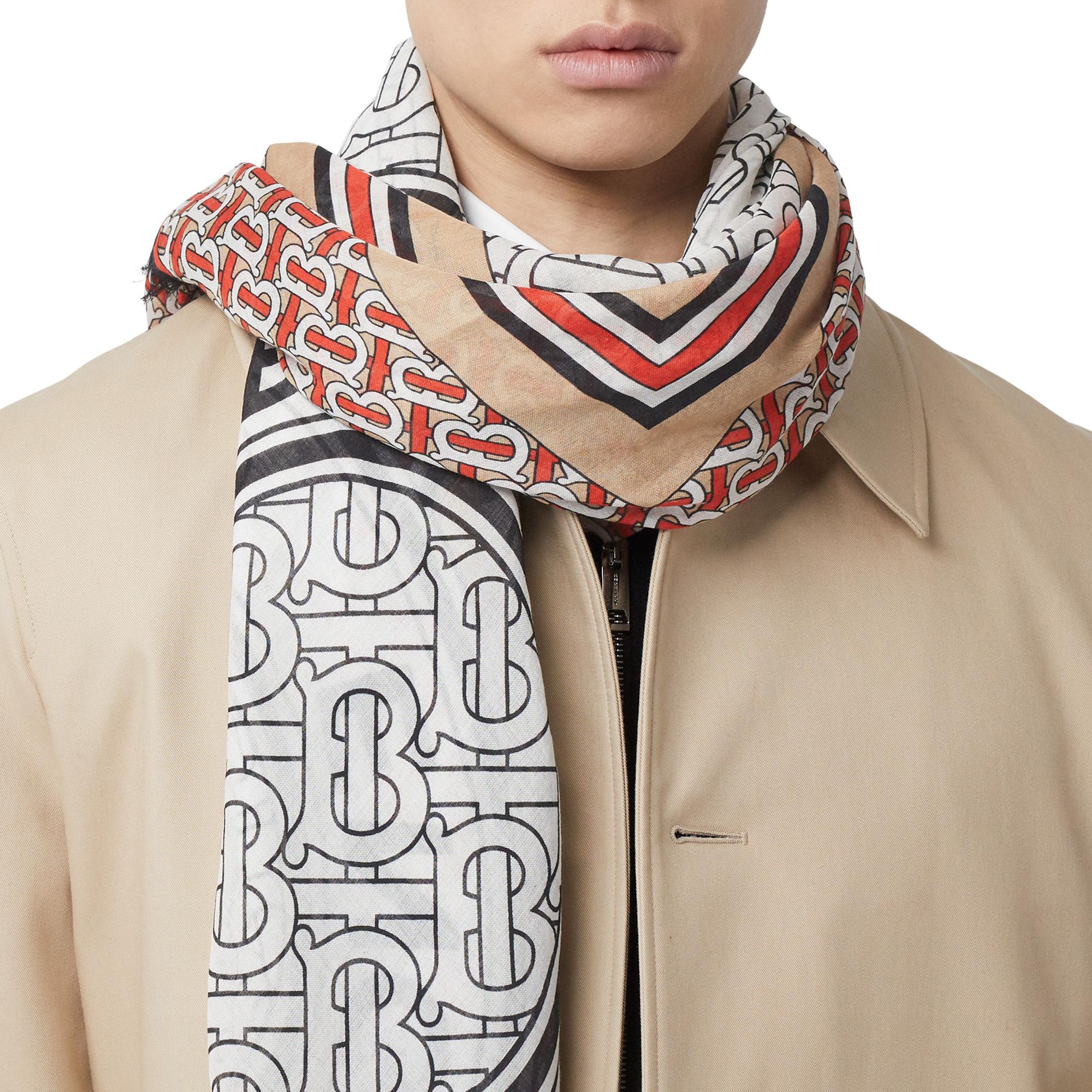 라지 모노그램 프린트 울 실크 스퀘어 스카프