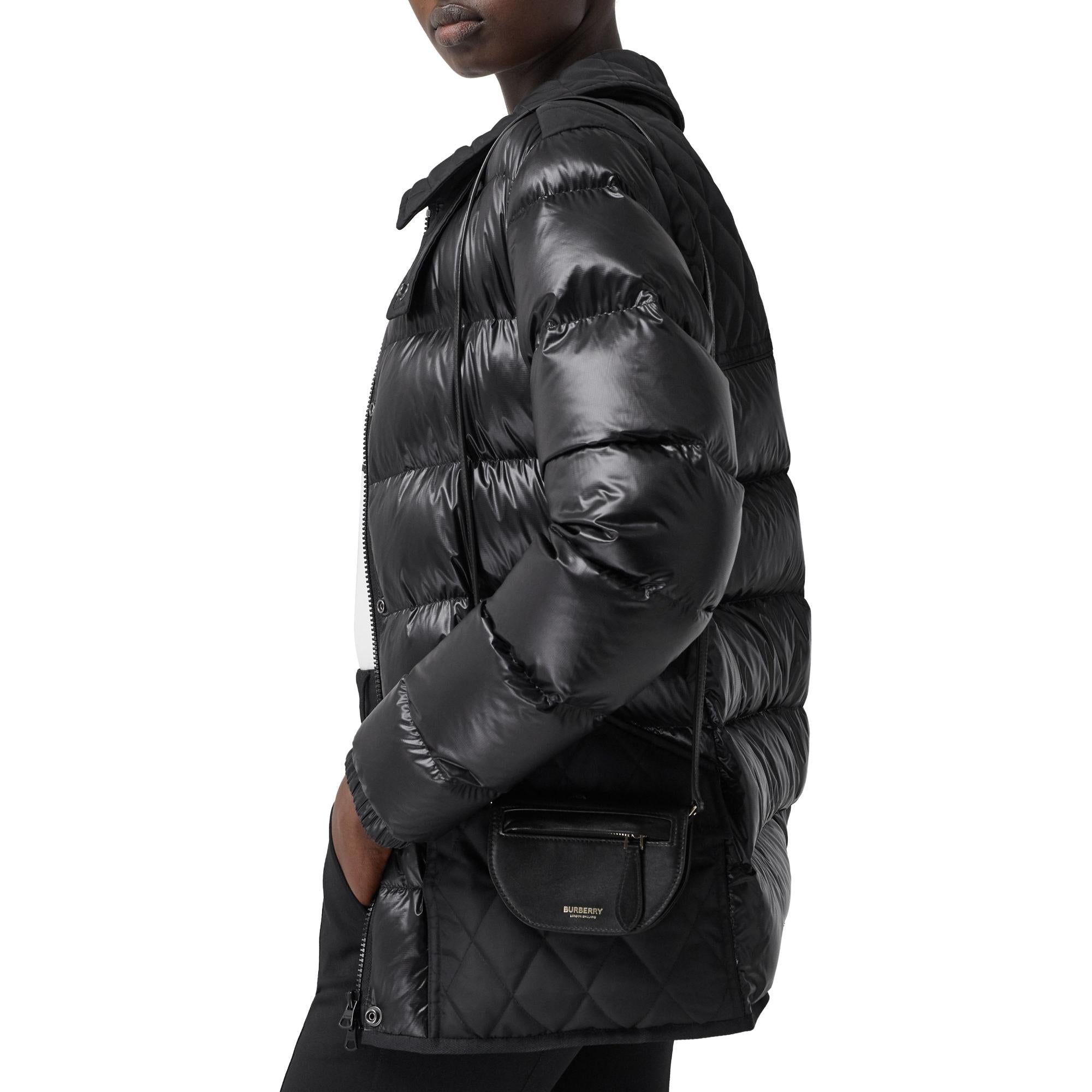 디태처블 스트랩 레더 올림피아 카드 케이스