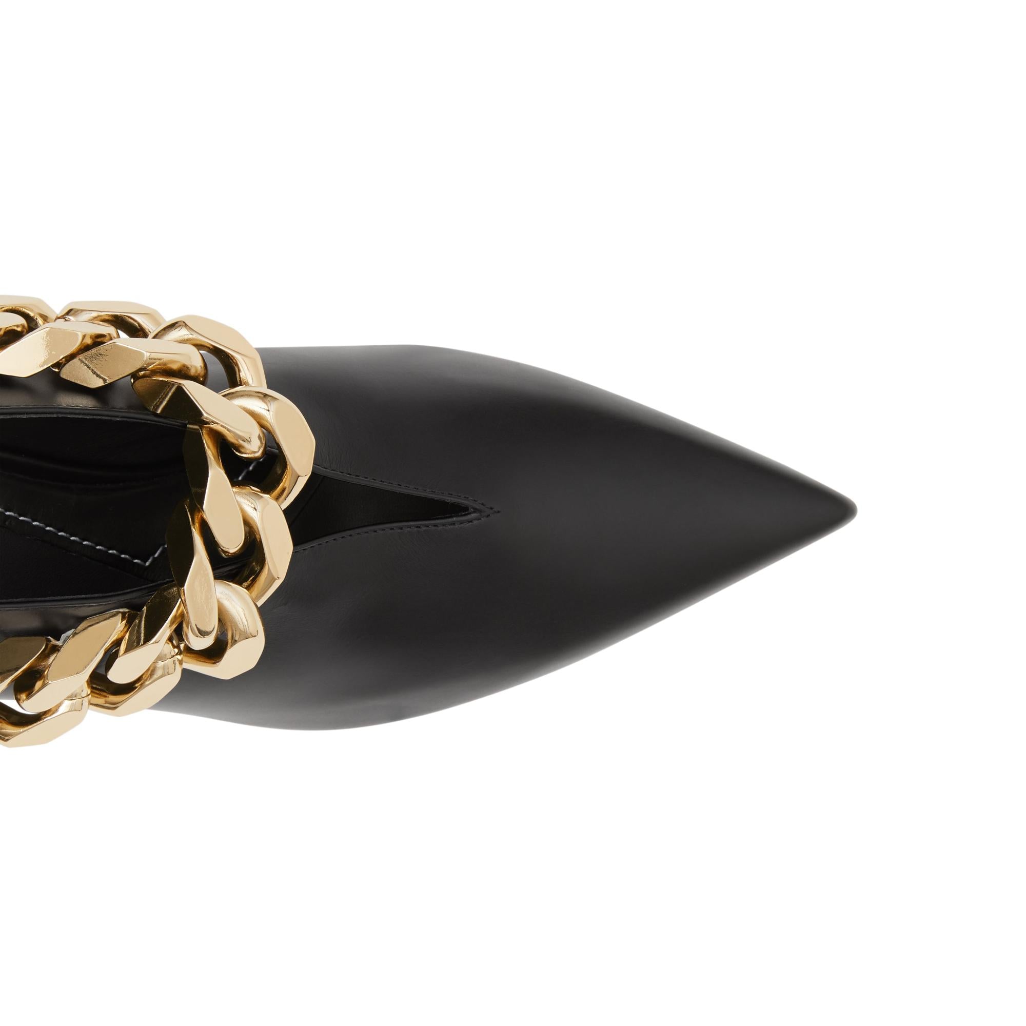 앵클 체인 펌프스