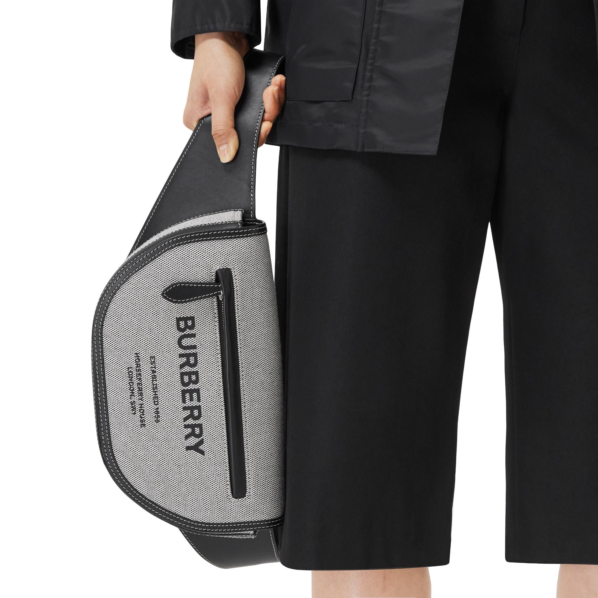 스몰 호스페리 프린트 캔버스 올림피아 범 백