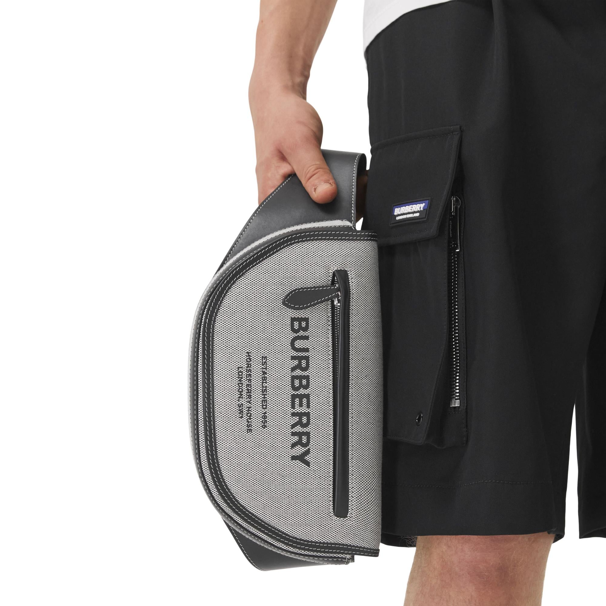 스몰 호스페리 프린트 캔버스 올림피아 범 백