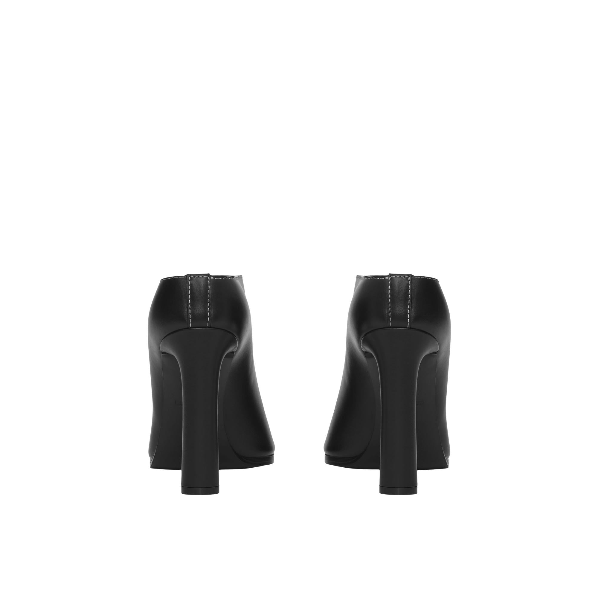 레더 오픈 토 뮬