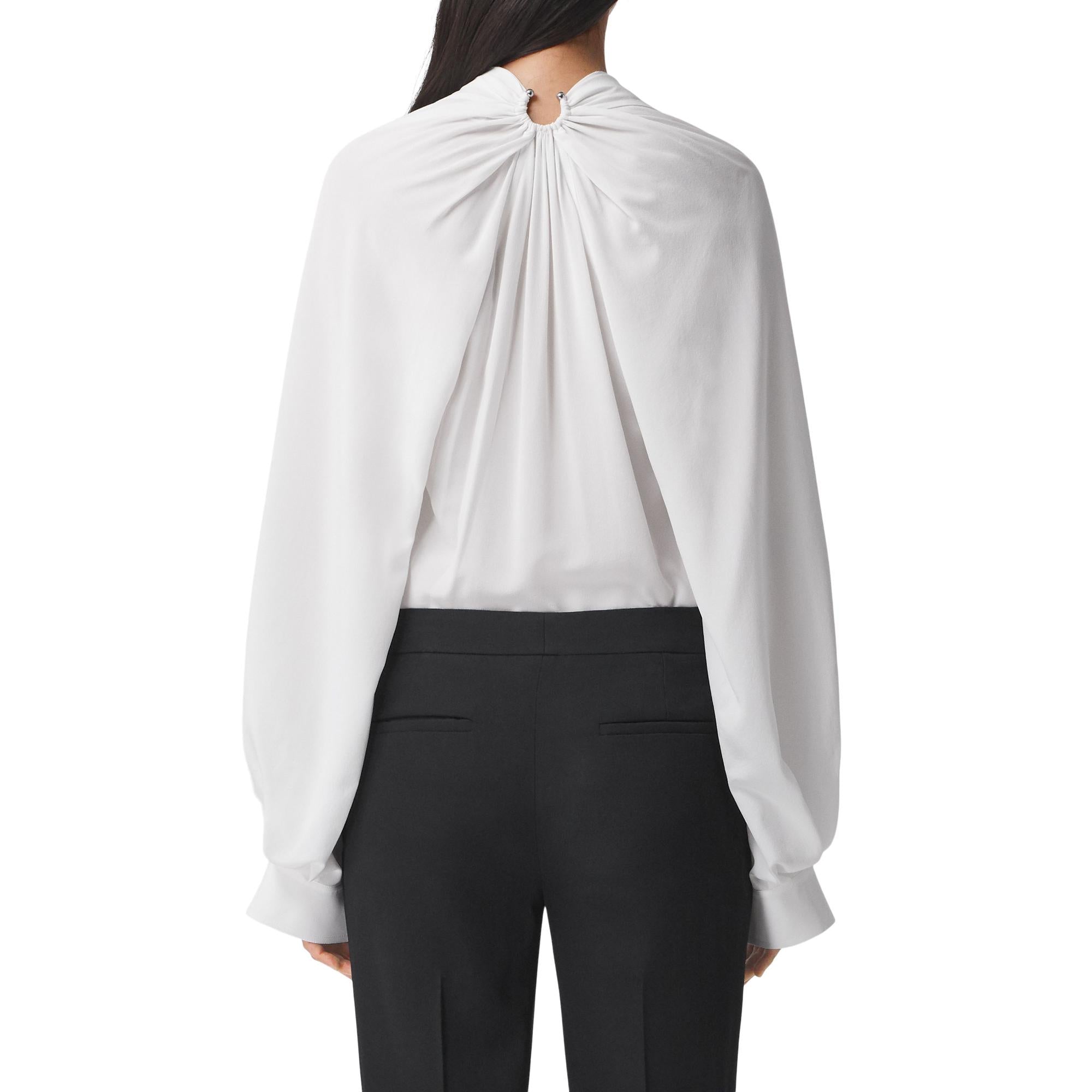 링 디테일 실크 칼라리스 블라우스