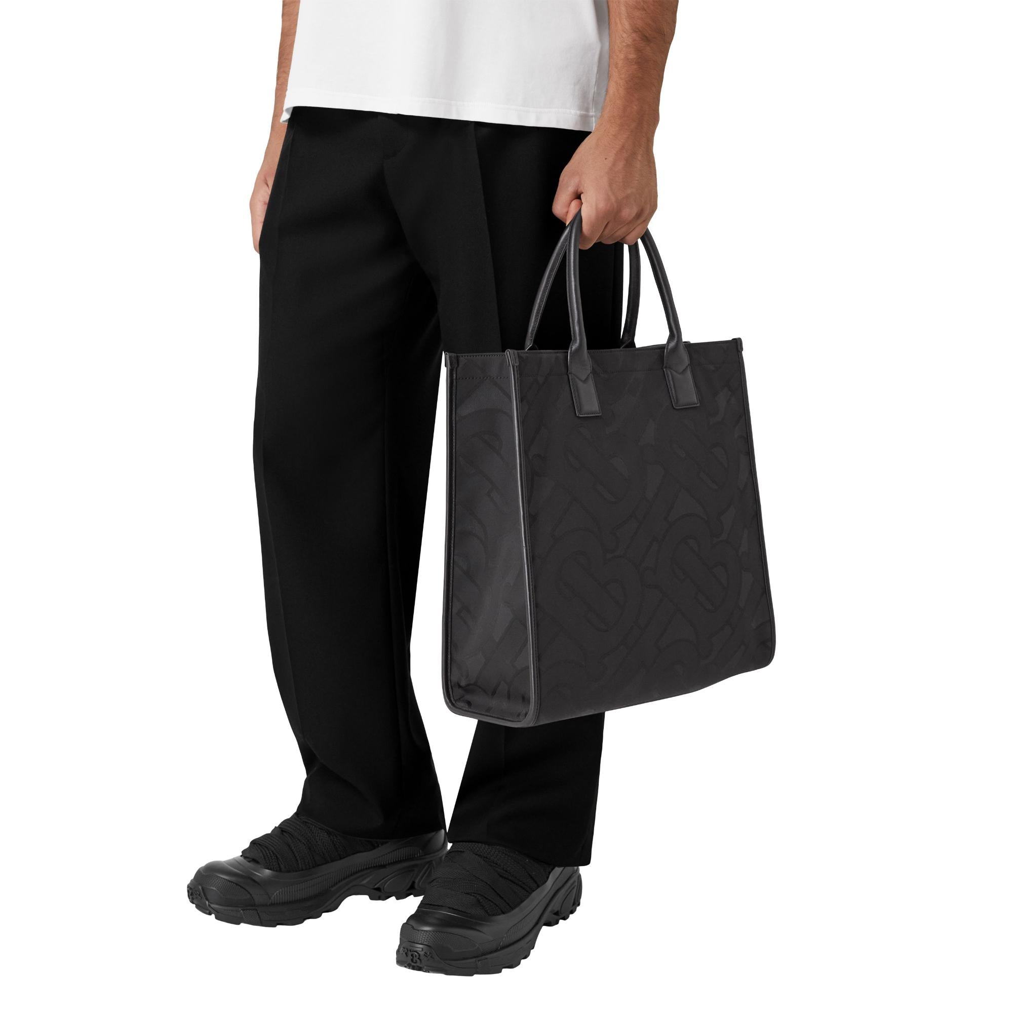 모노그램 자카드 토트