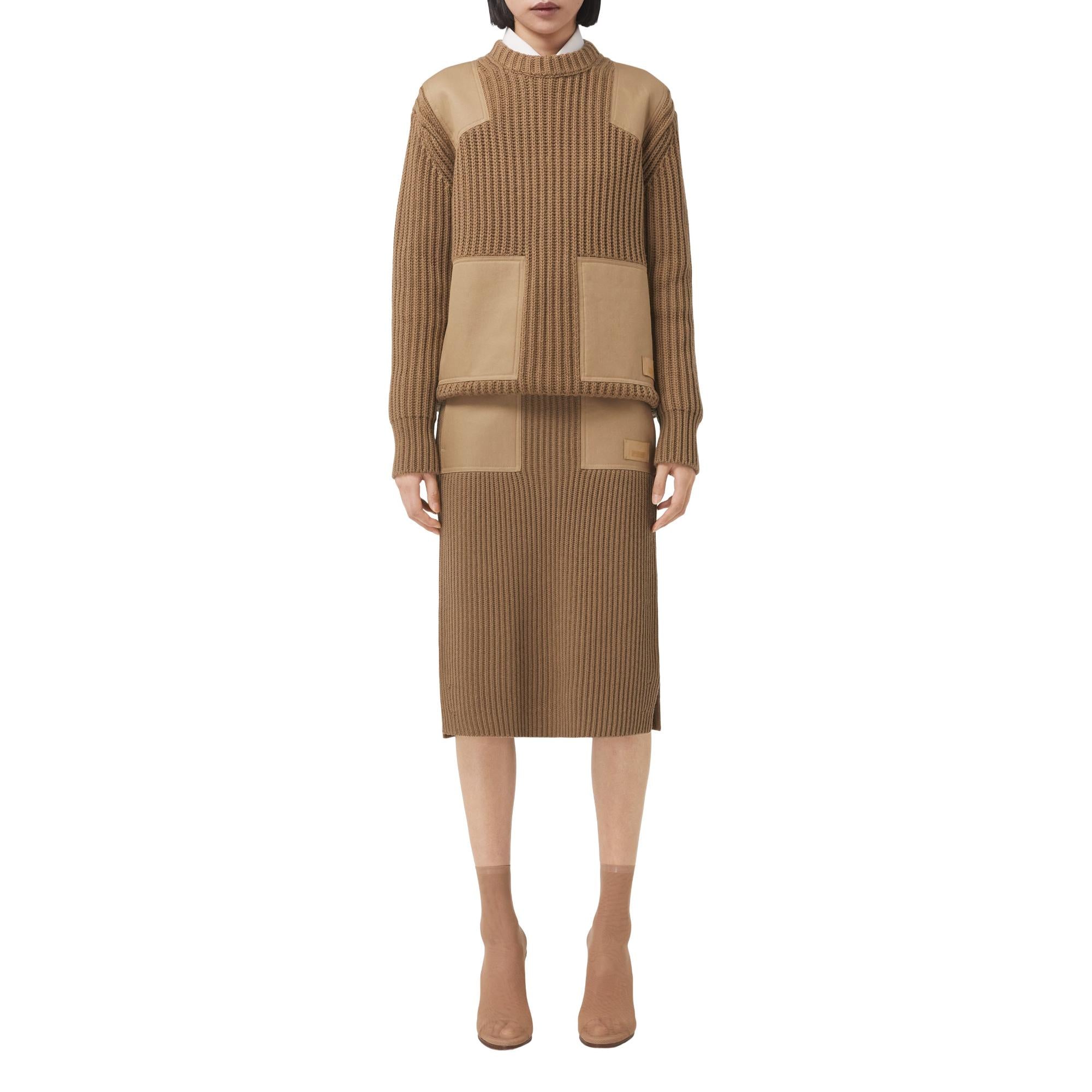 컨트라스트 패널 캐시미어 코튼 스웨터