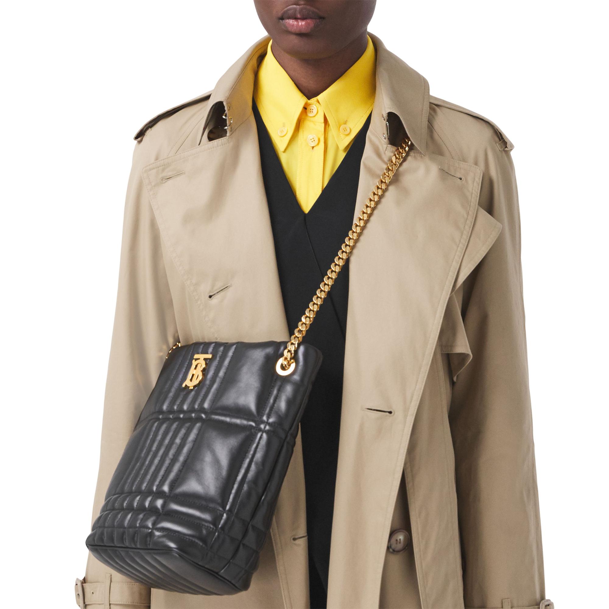 퀼팅 레더 스몰 롤라 버킷 백