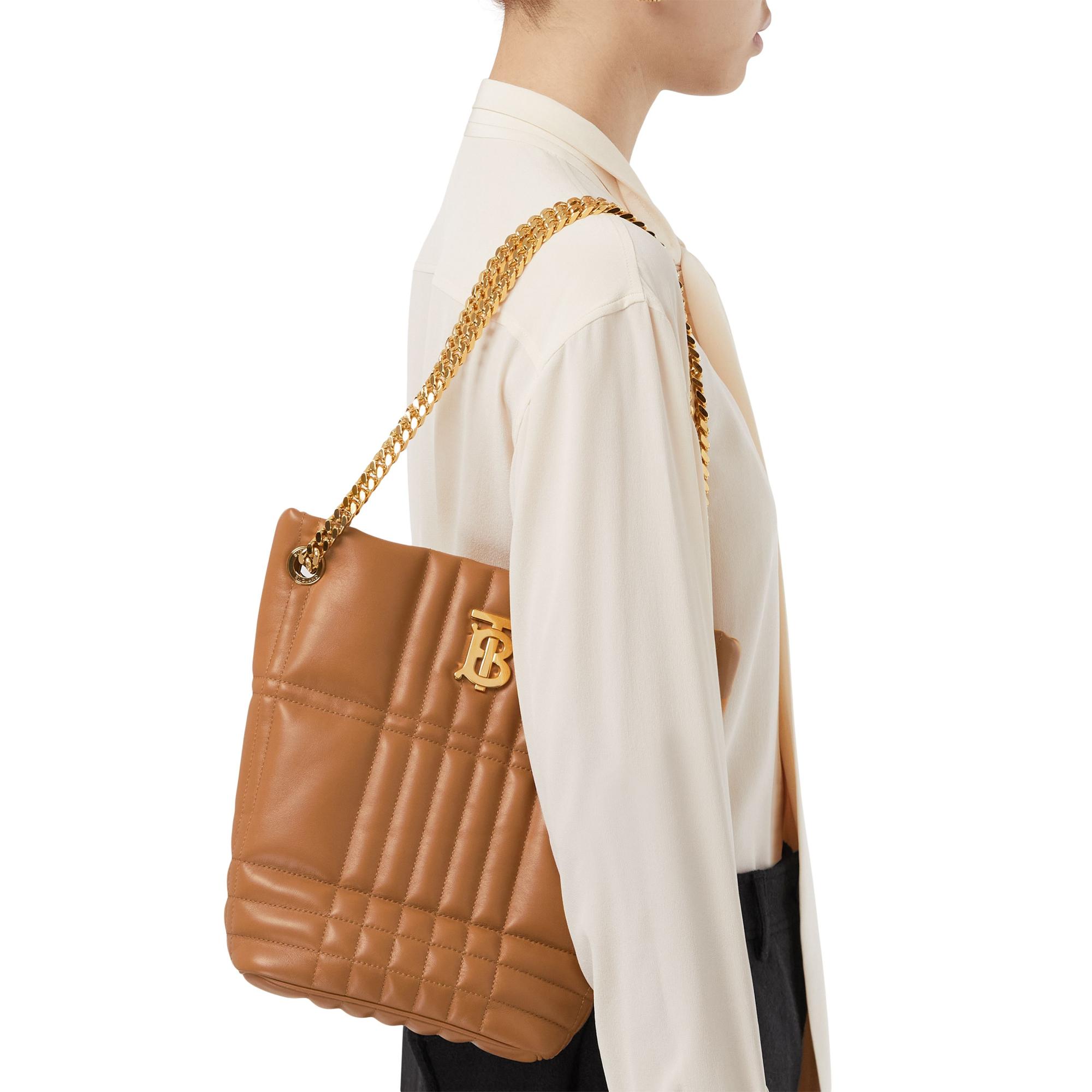 퀼팅 레더 스몰 롤라 버킷 백