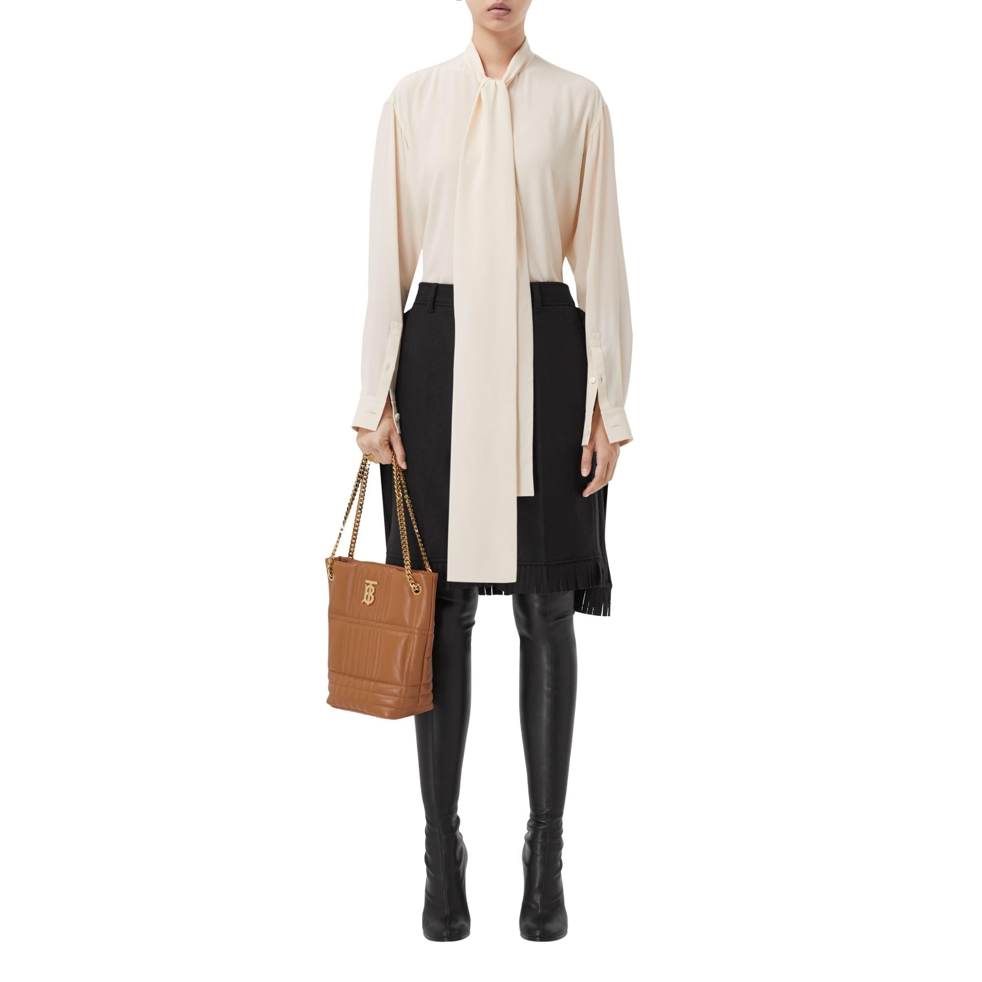 퀼팅 레더 스몰 롤라 버킷 백