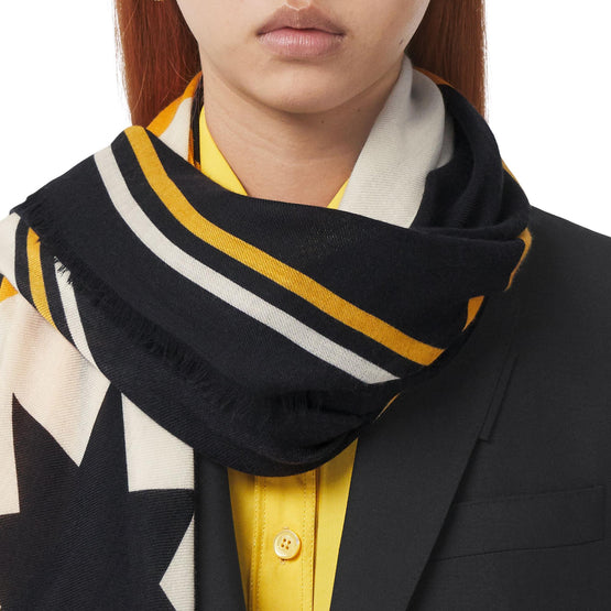 지오메트릭 프린트 라이트 캐시미어 스카프