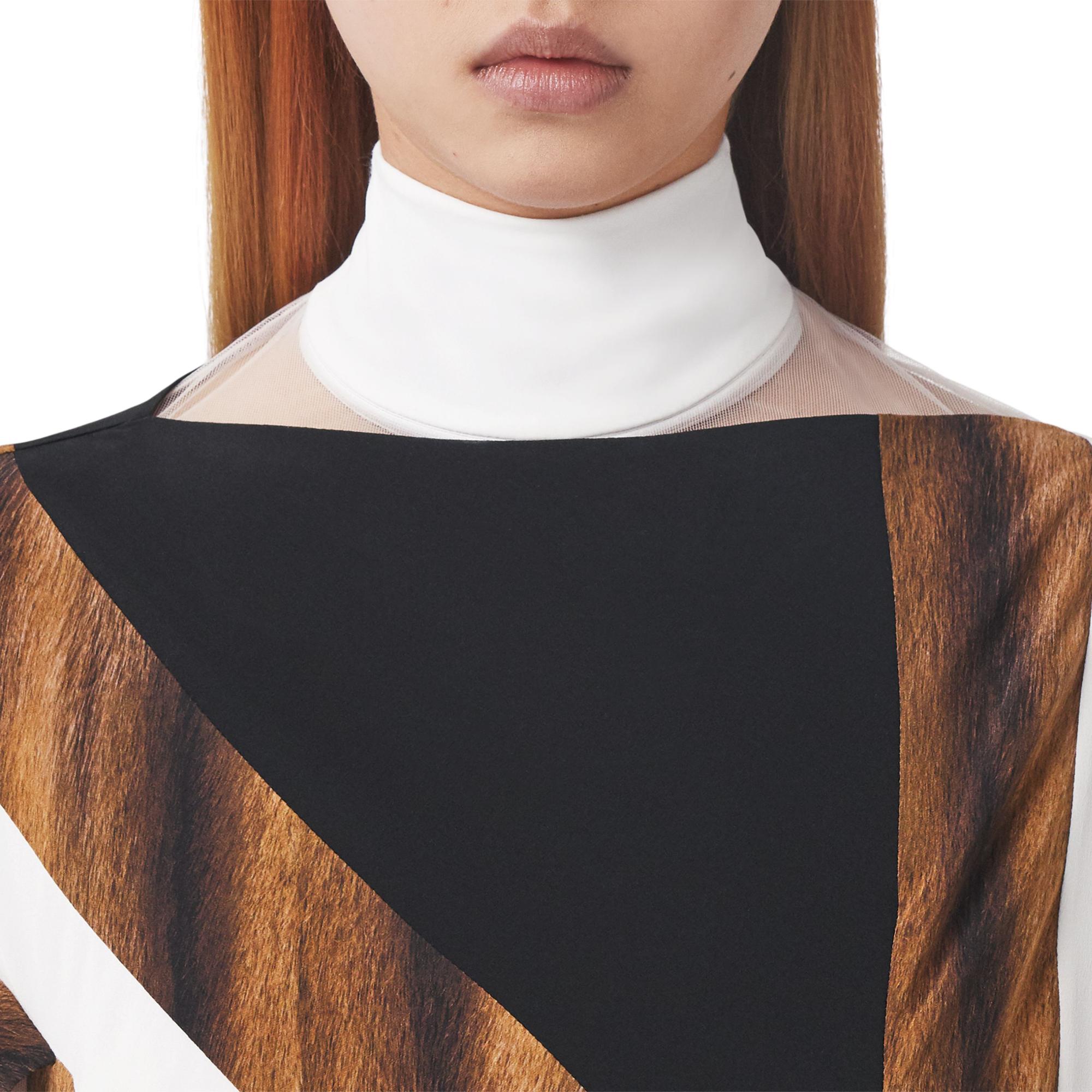 실크 크레이프 드 신 에이시메트릭 드레스