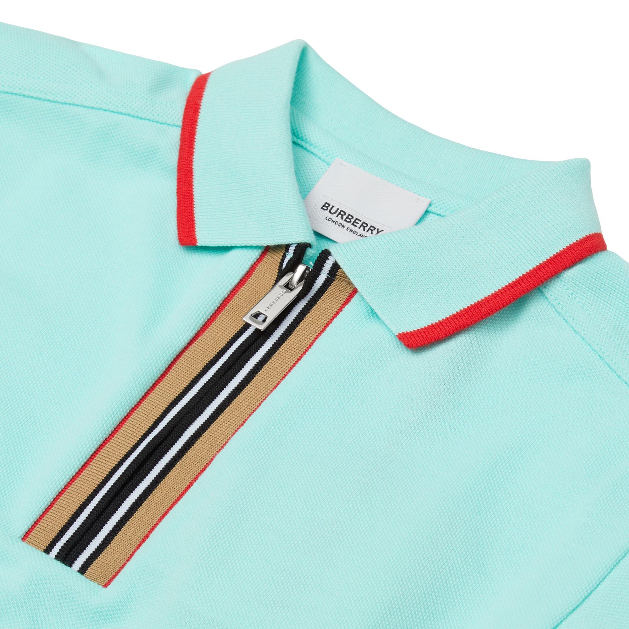 아이콘 스트라이프 디테일 코튼 지퍼 프런트 폴로셔츠