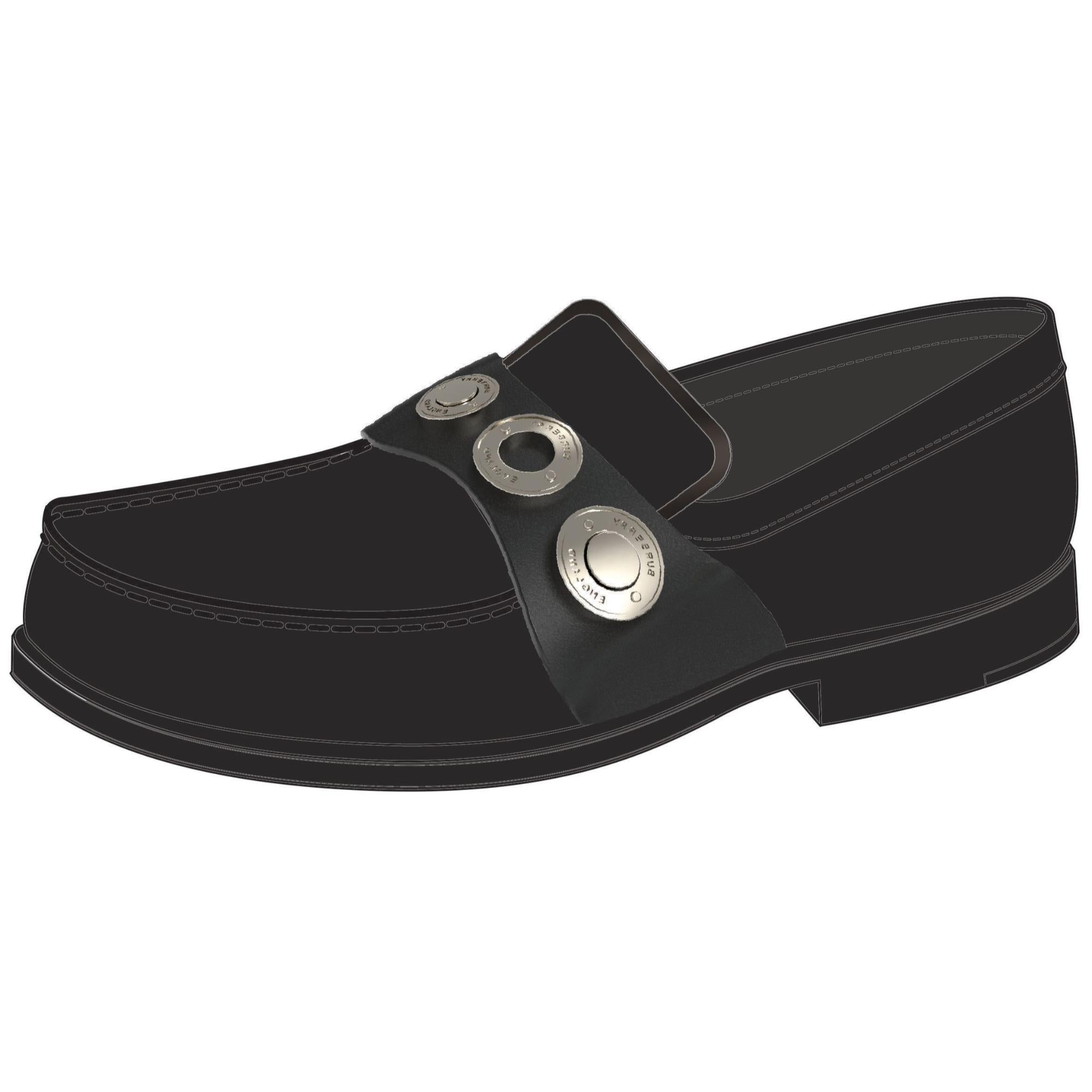 로고 디테일 레더 로퍼