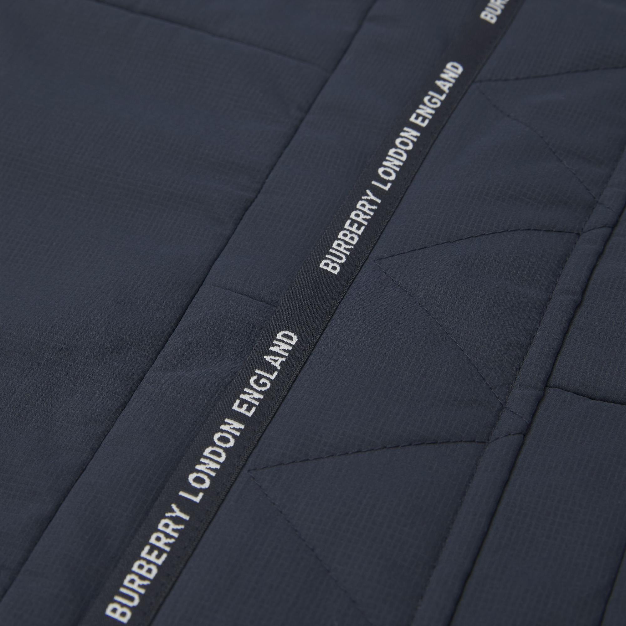 로고 테이프 나일론 후드 재킷