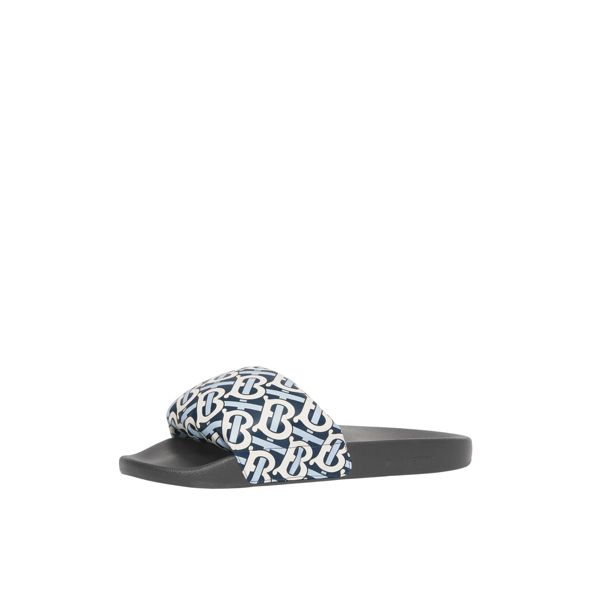 모노그램 프린트 램스킨 슬라이드