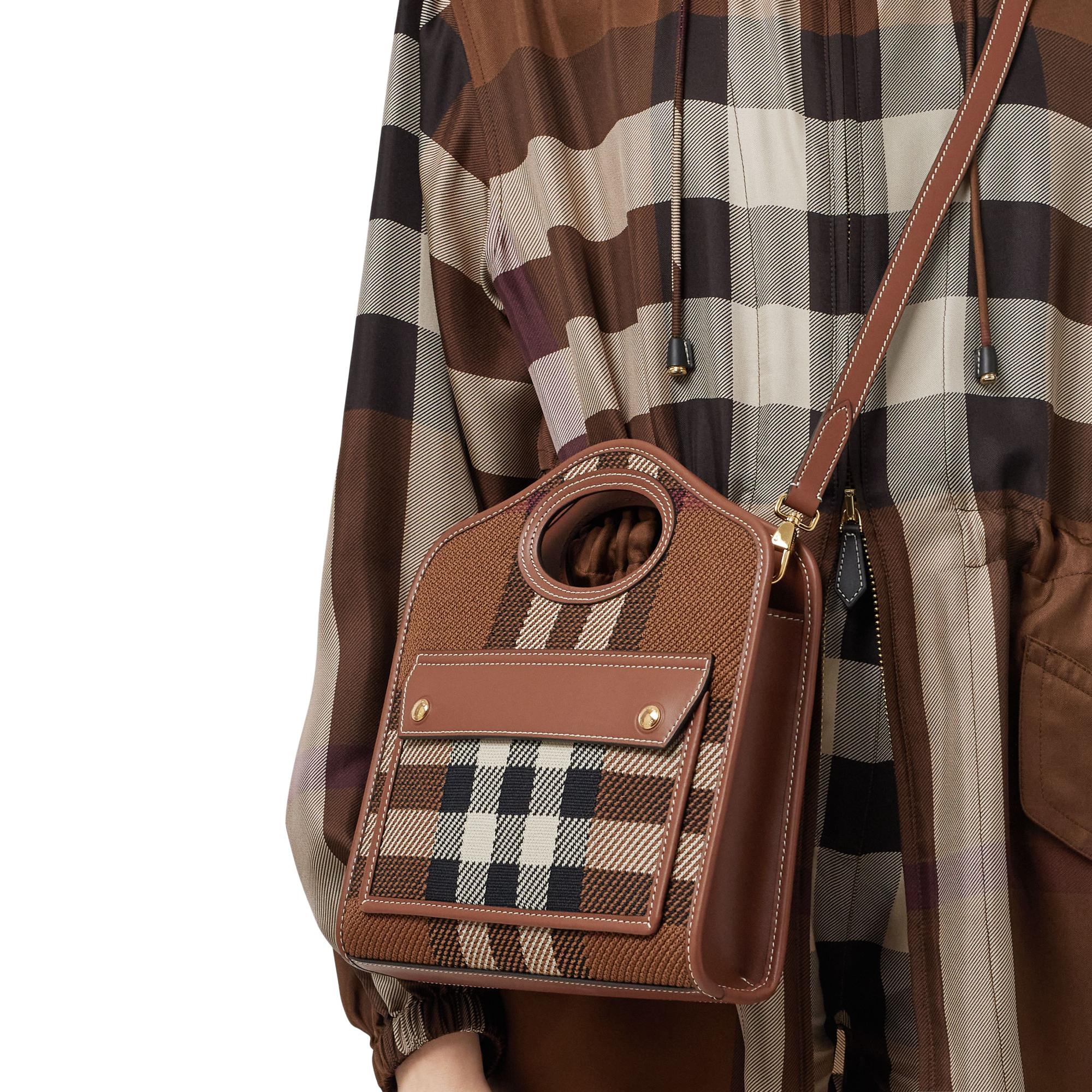 니트 체크 레더 미니 포켓 백