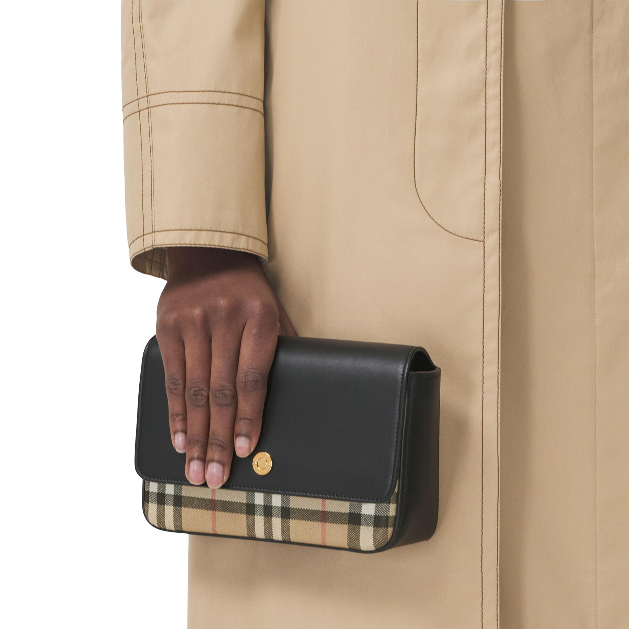 빈티지 체크 레더 미니 노트 백