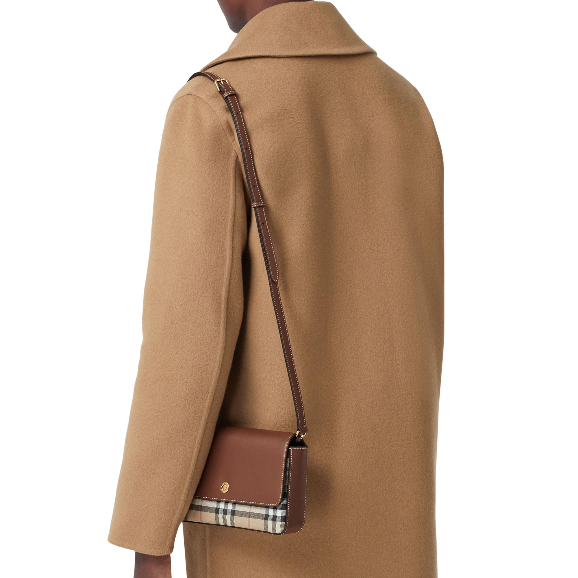 빈티지 체크 레더 미니 노트 백