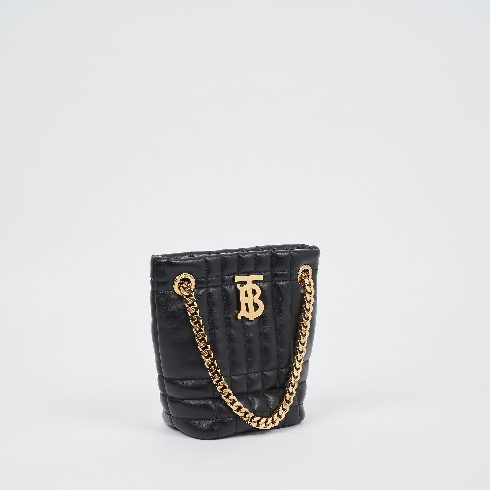 퀼팅 레더 미니 롤라 버킷 백