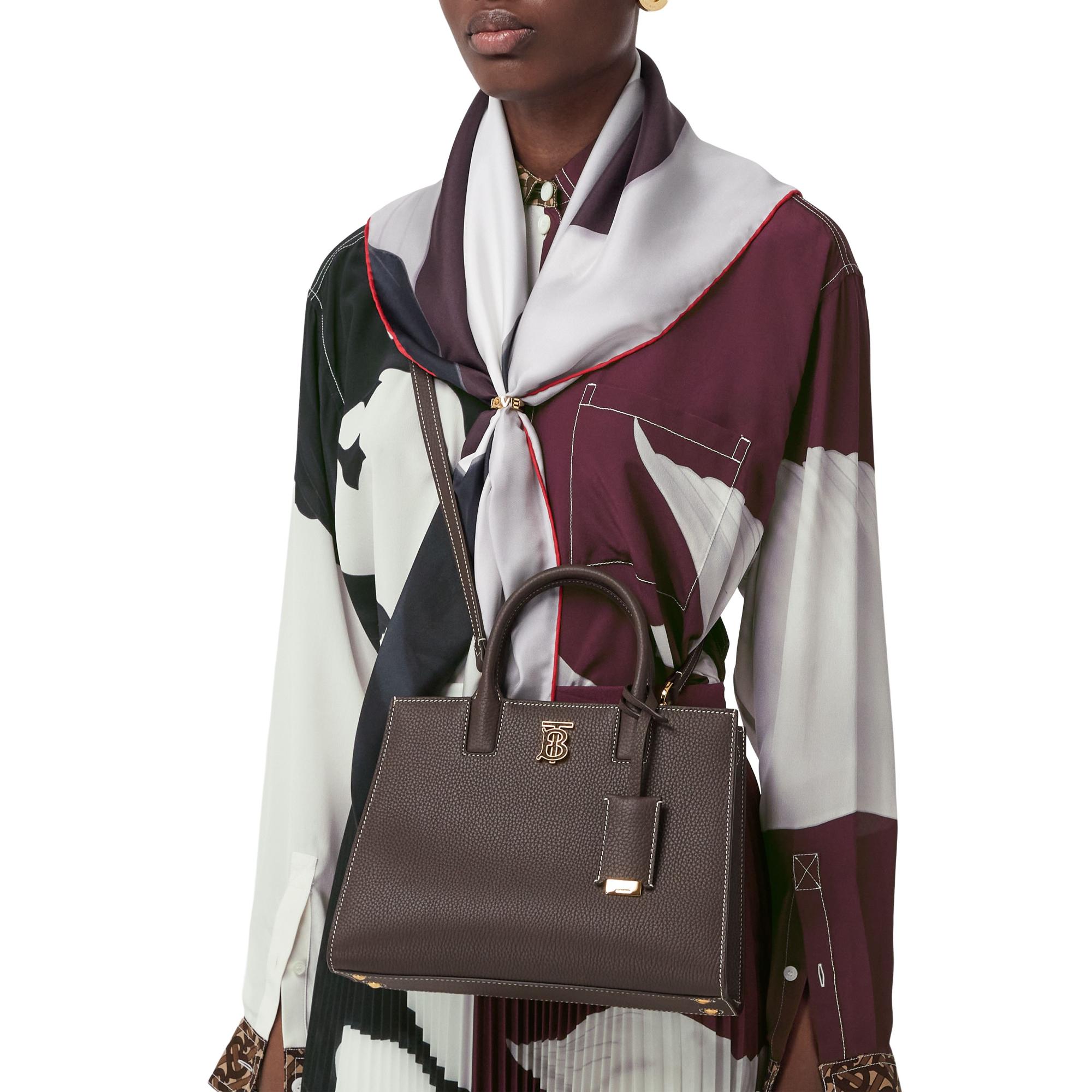 미니 프란시스 백