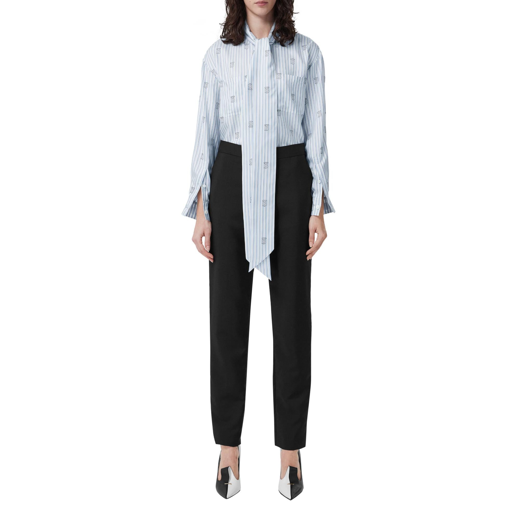 모노그램 스트라이프 실크 블렌드 타이넥 블라우스