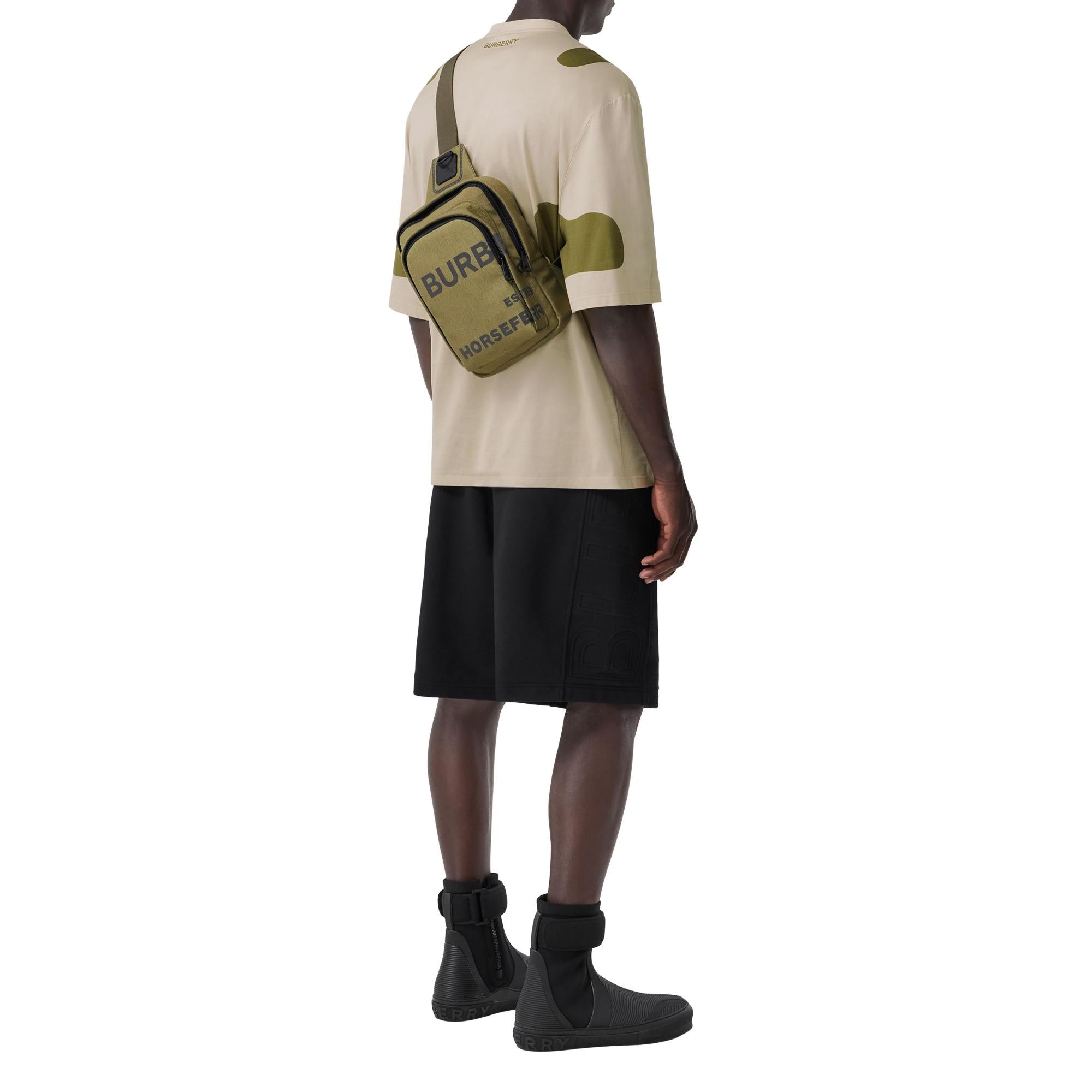 호스페리 프린트 나일론 캔버스 백팩