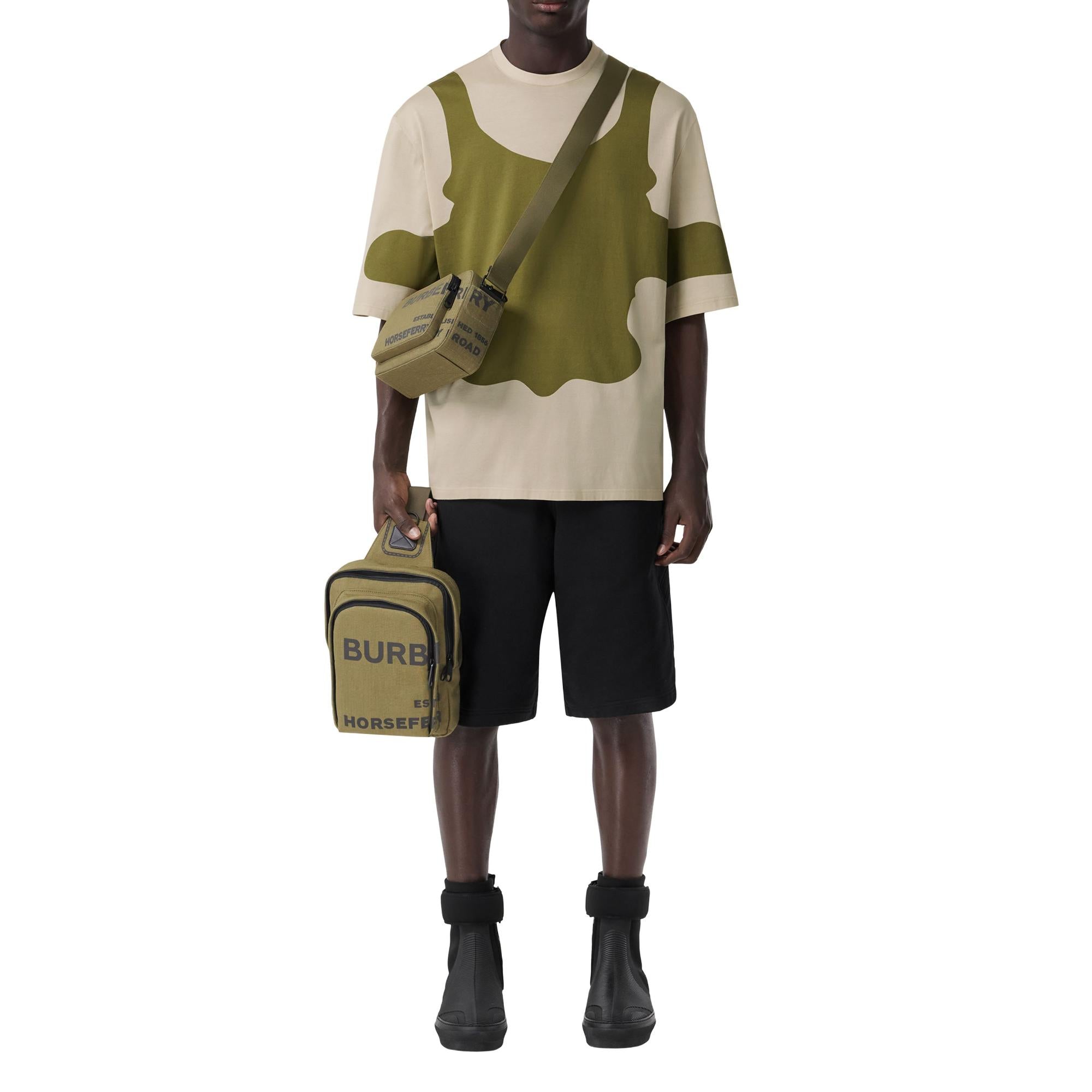 호스페리 프린트 나일론 캔버스 백팩