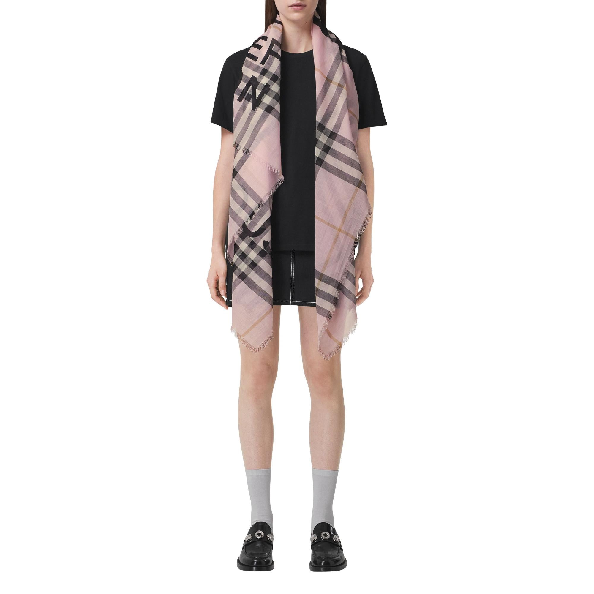 로고 체크 울 실크 스카프