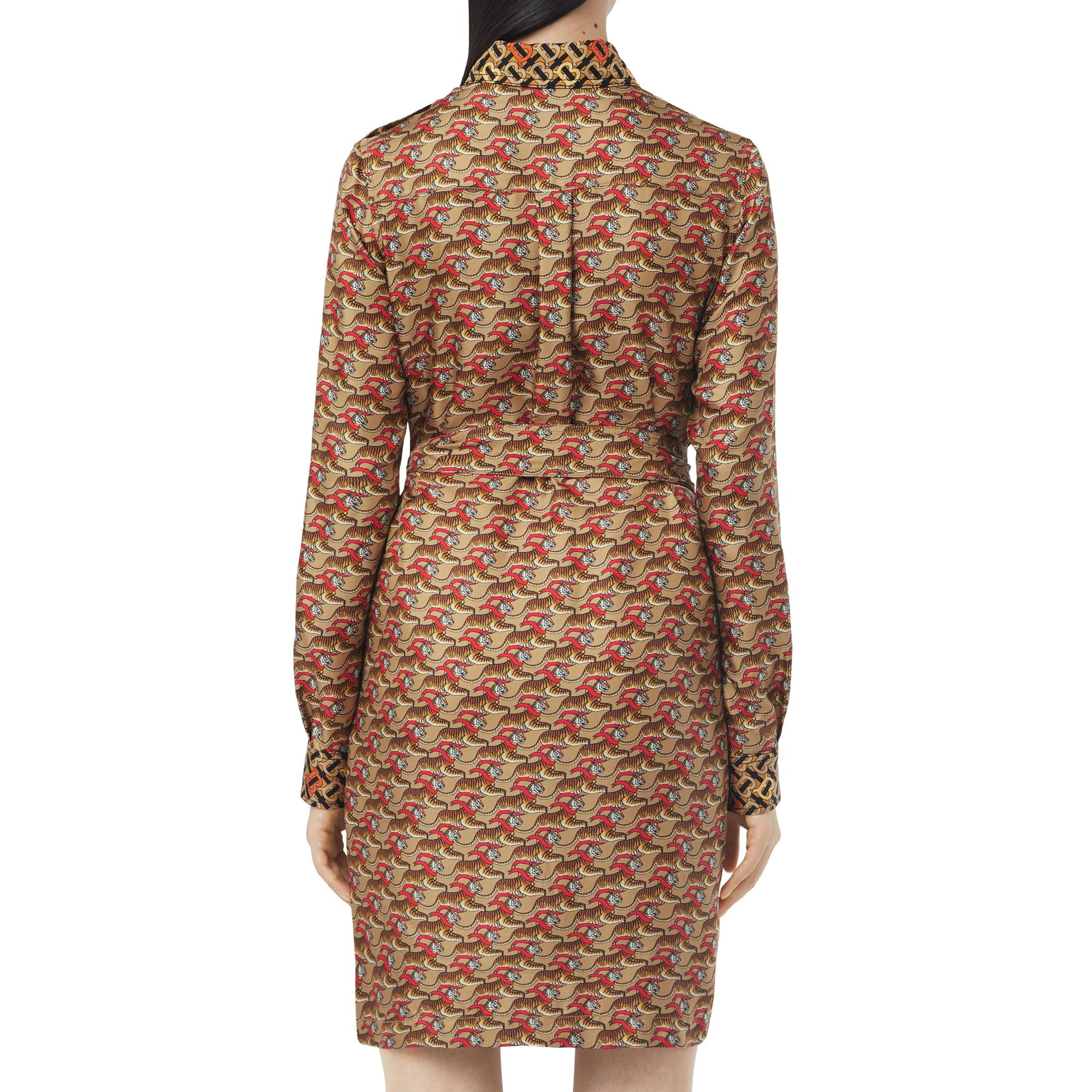 타이거 그래픽 모노그램 실크 셔츠 드레스