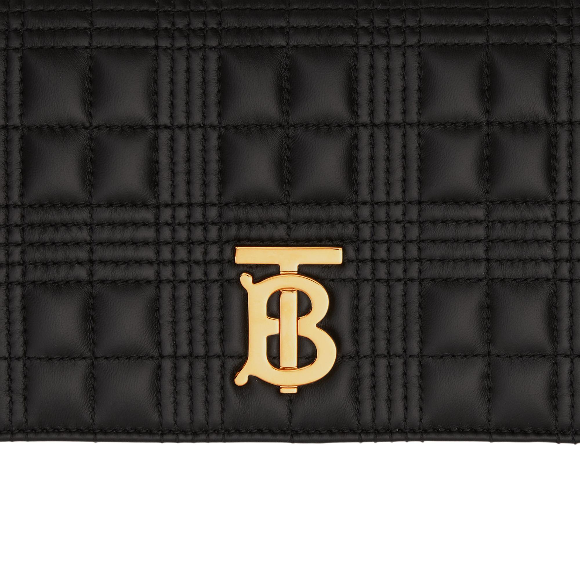 디태처블 스트랩 퀼팅 레더 롤라 지갑