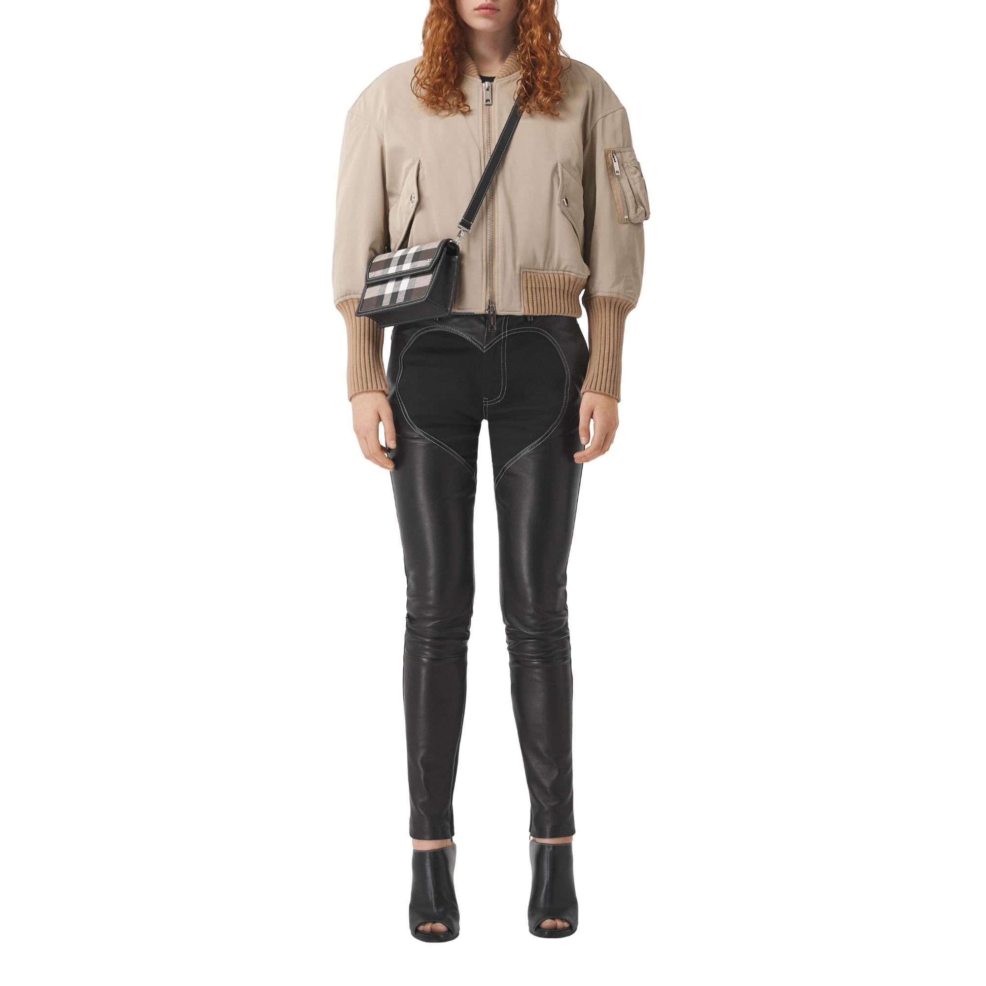 체크 레더 크로스바디 백
