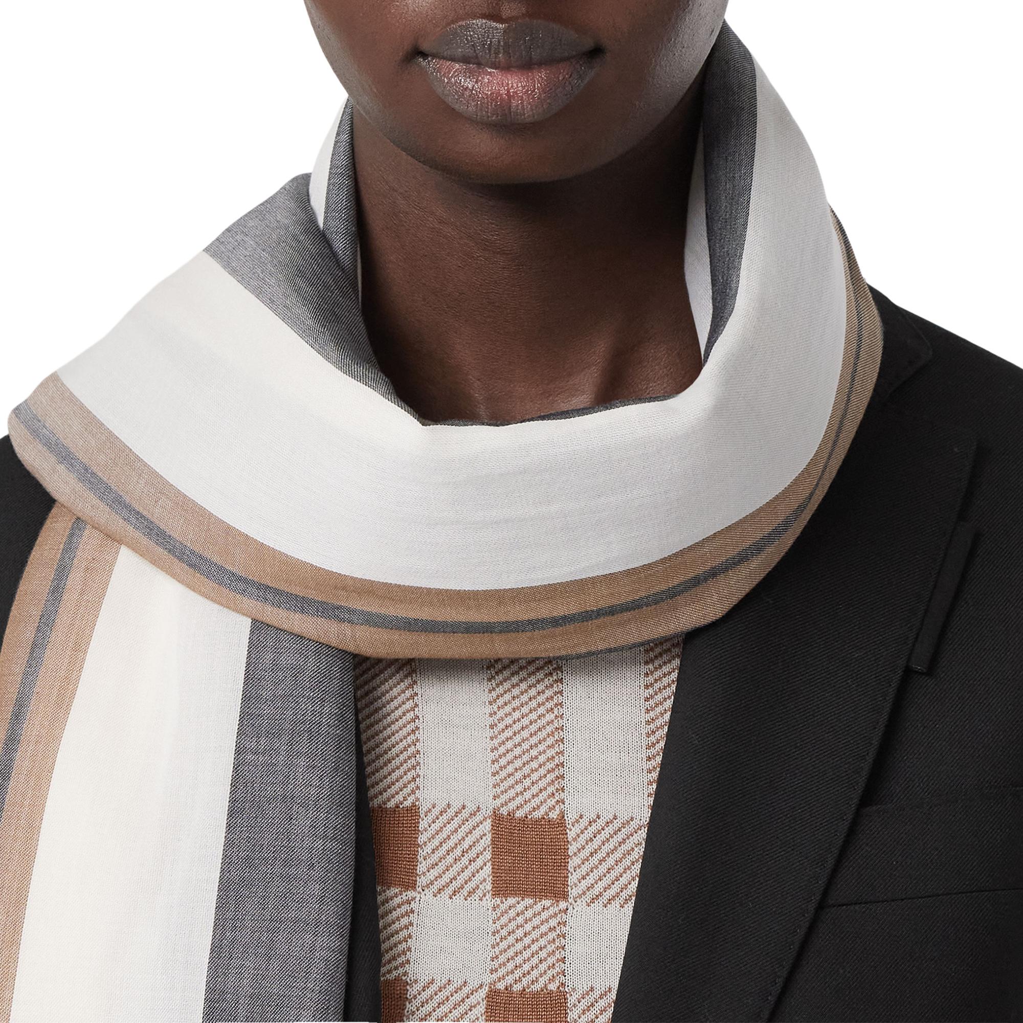 Love Is Eternal 스트라이프 코튼 캐시미어 자카드 스카프