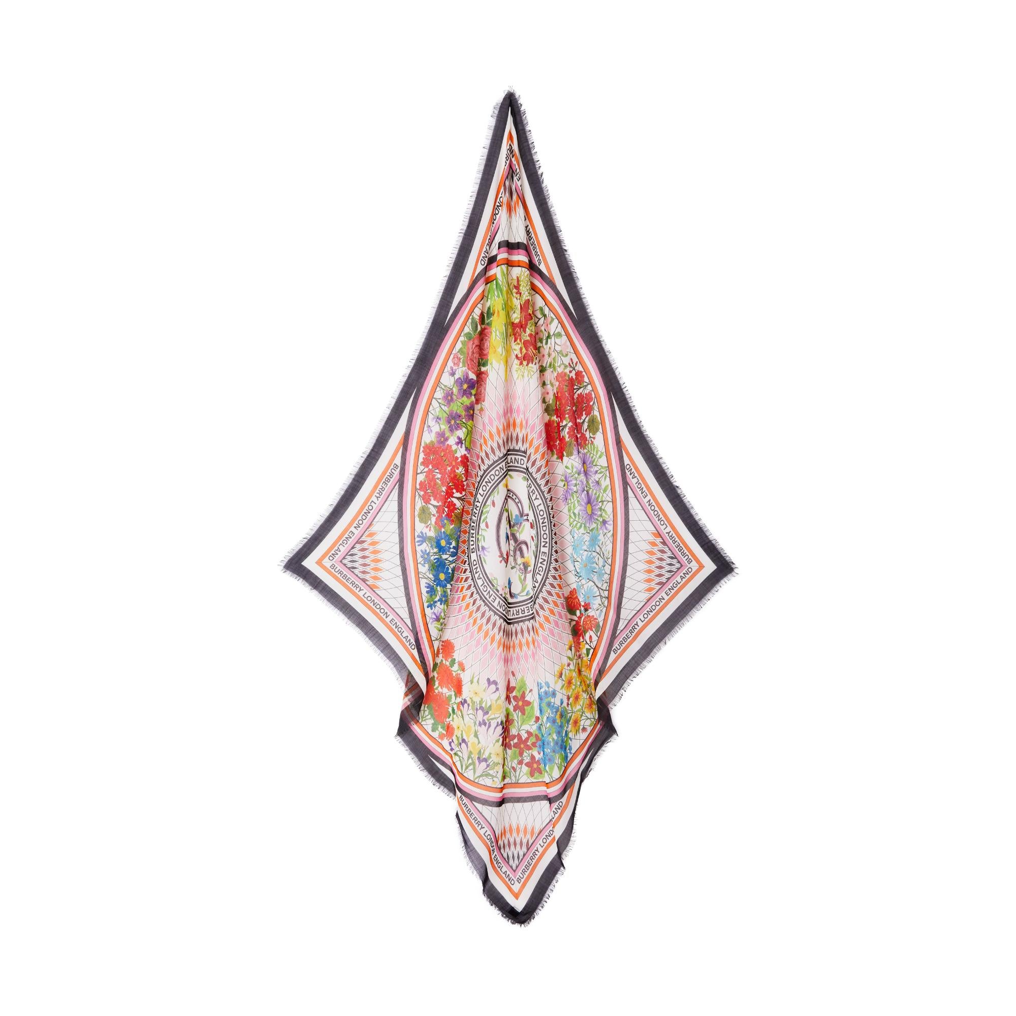 라지 플로럴 프린트 울 실크 스퀘어 스카프