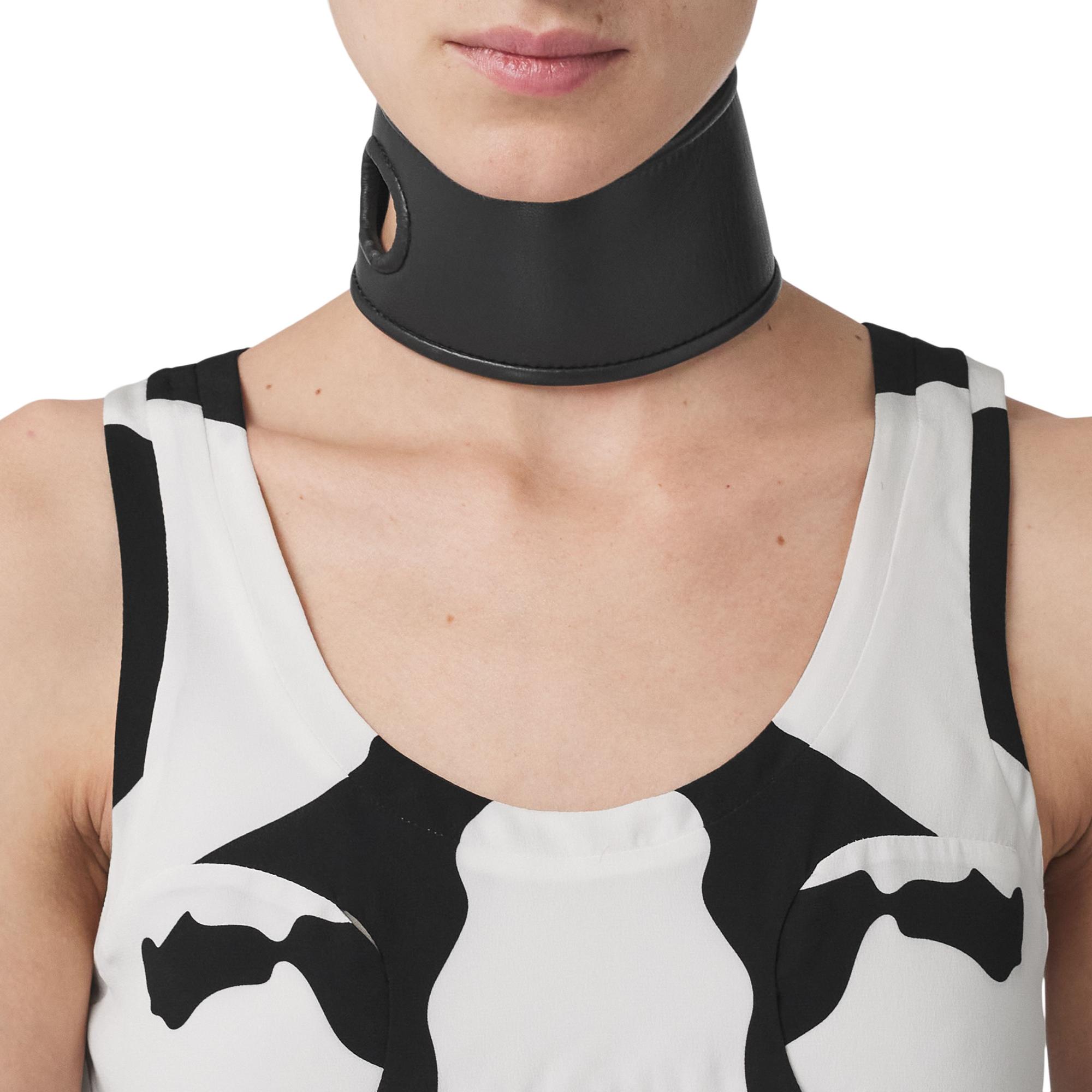 카우 프린트 실크 크레이프 드 신 드레스