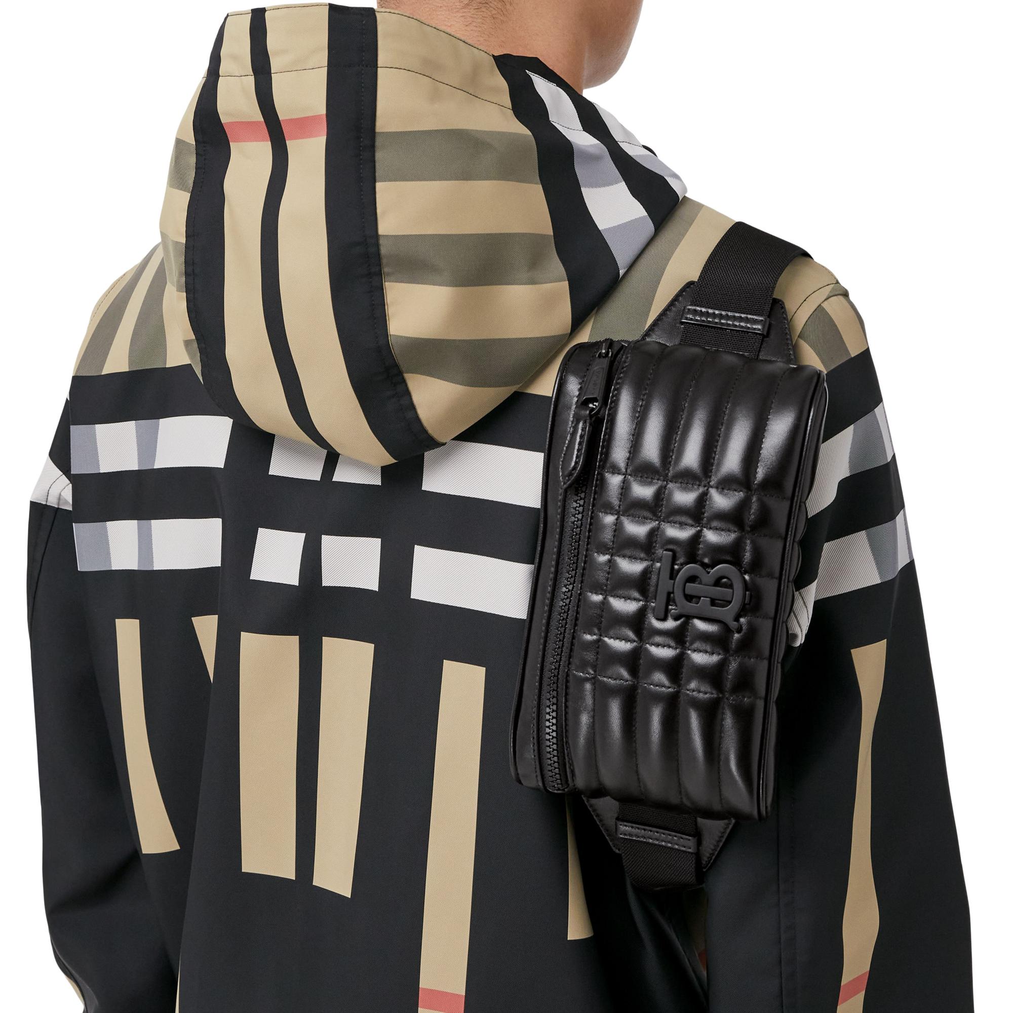 퀼팅 레더 큐브 범 백