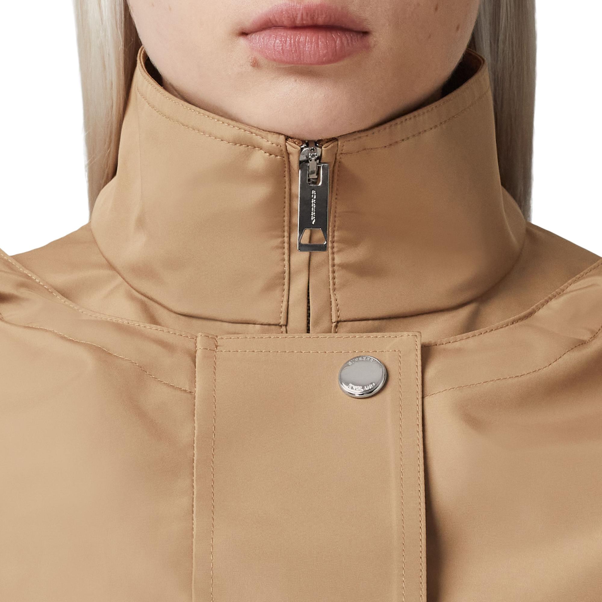 리컨스트럭티드 오버사이즈 후드 파카