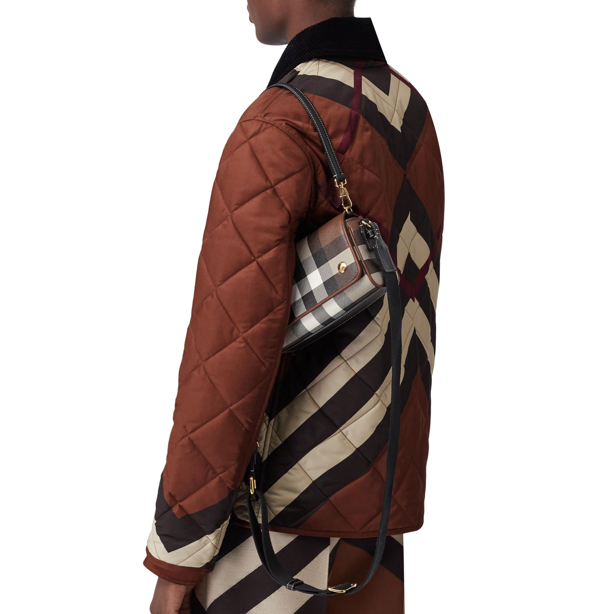 체크 레더 크로스바디 백